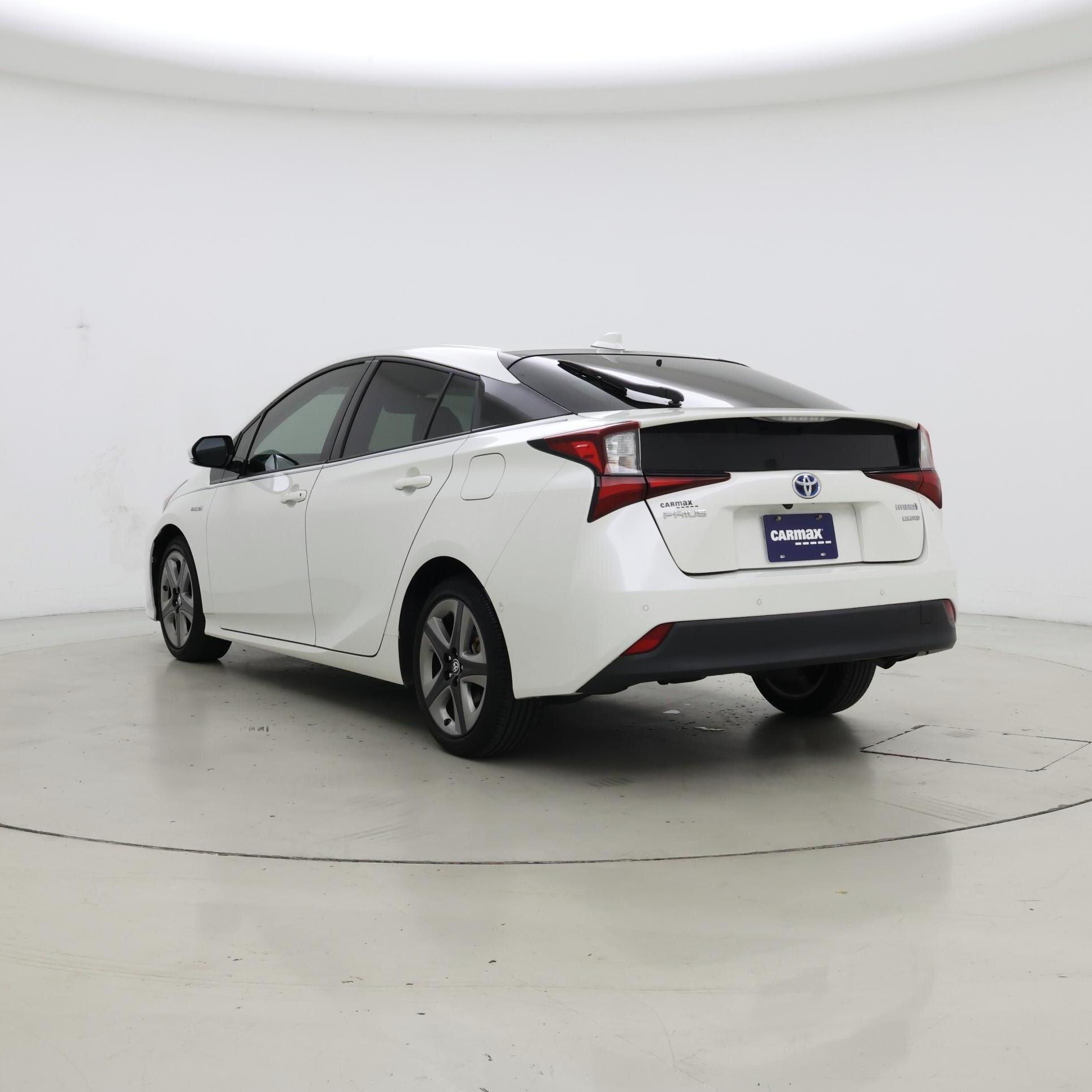 Thumbnail: 2020 Toyota Prius - 2