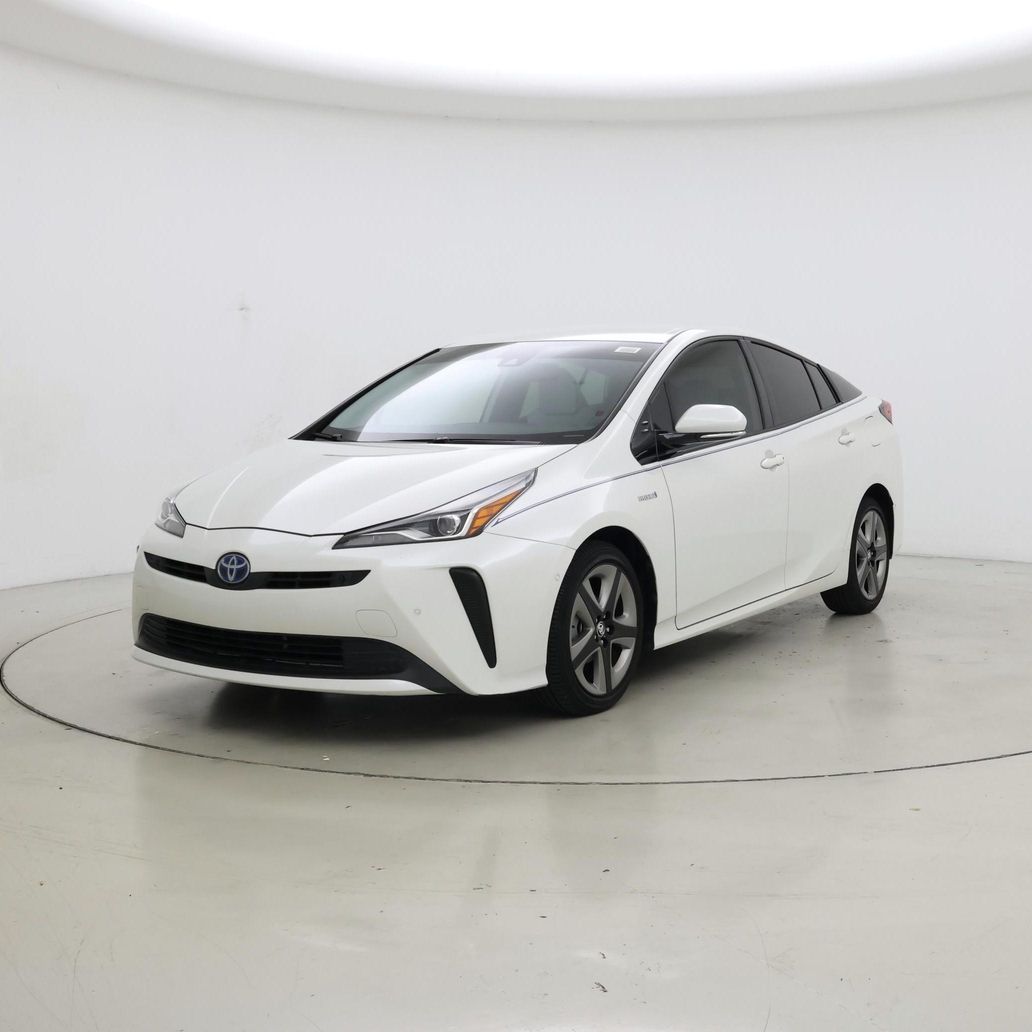 Thumbnail: 2020 Toyota Prius - 4
