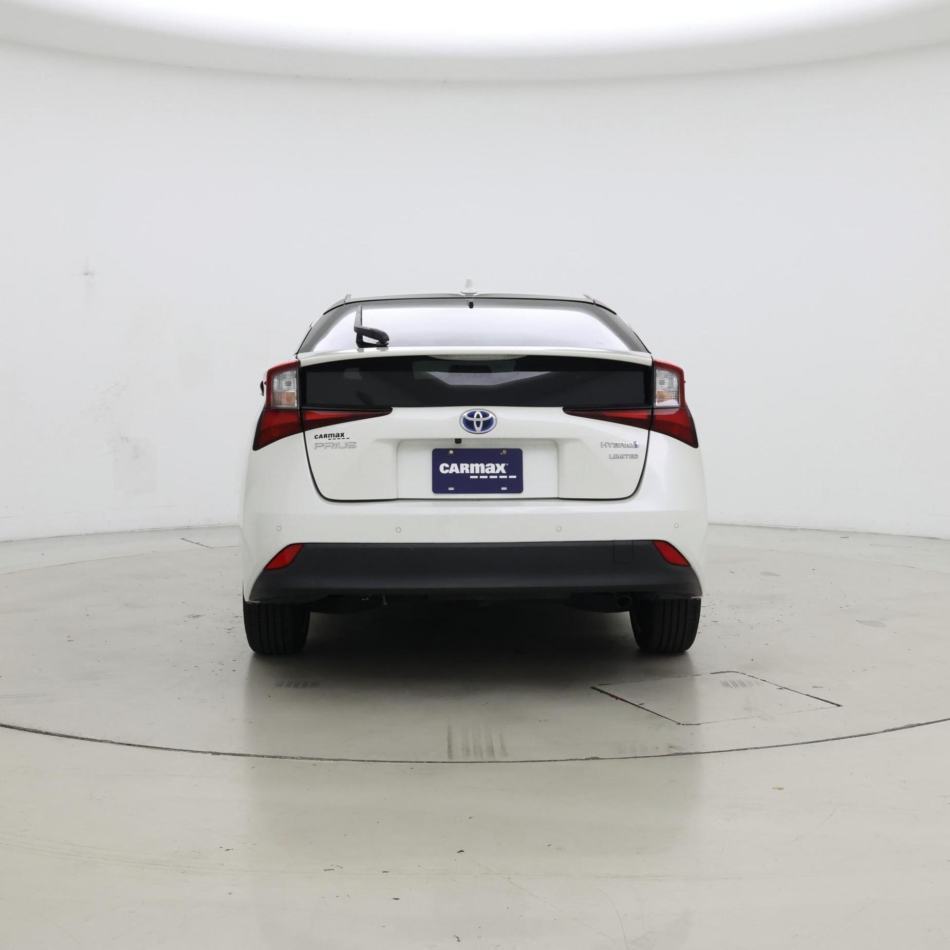 Thumbnail: 2020 Toyota Prius - 6