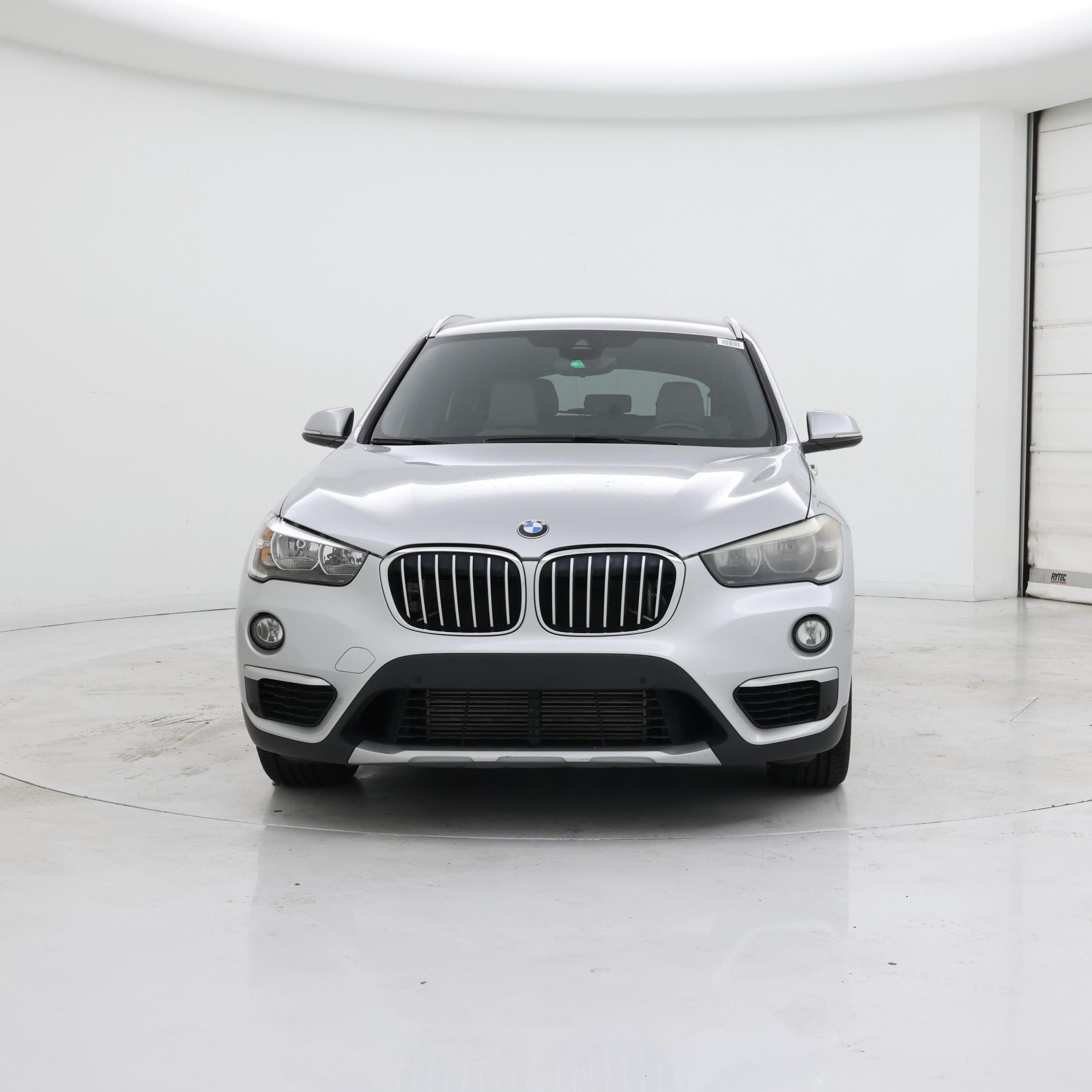 Thumbnail: 2019 BMW X1 - 5