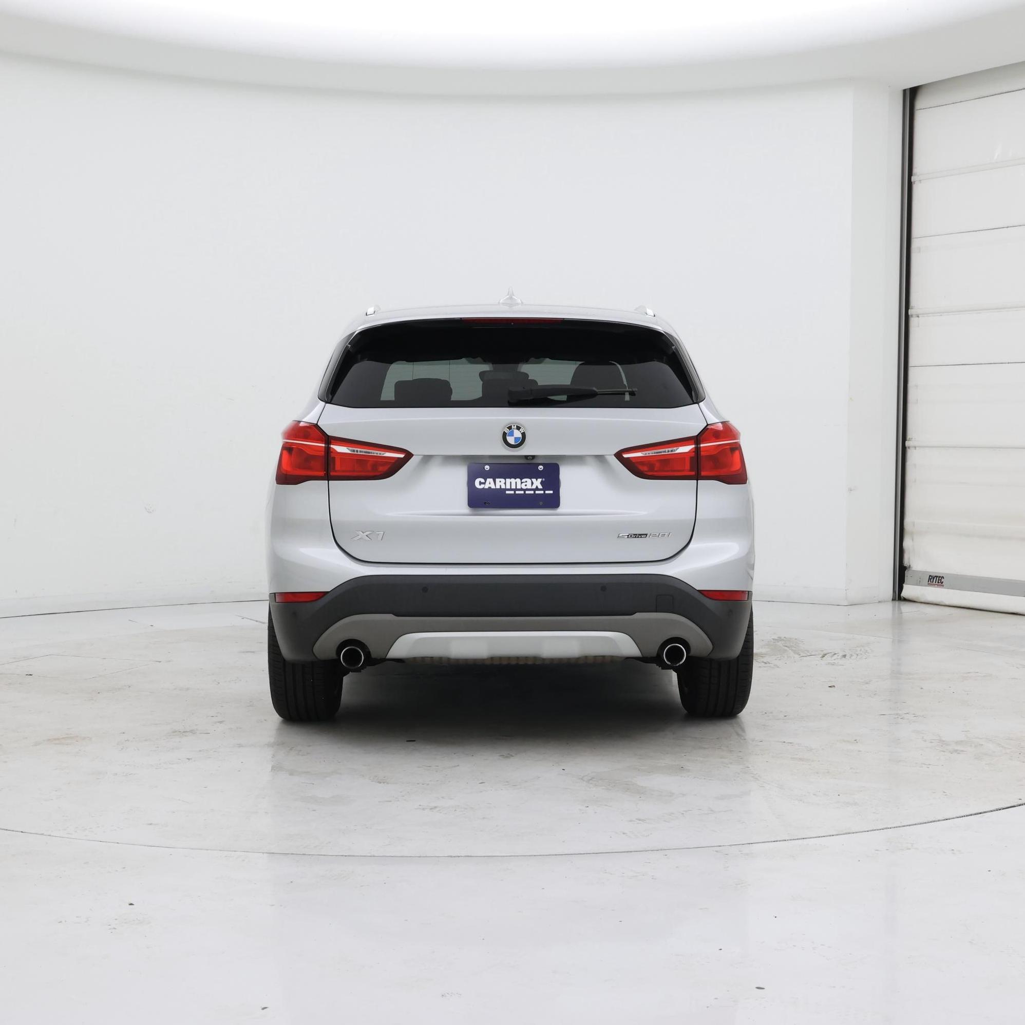 Thumbnail: 2019 BMW X1 - 6