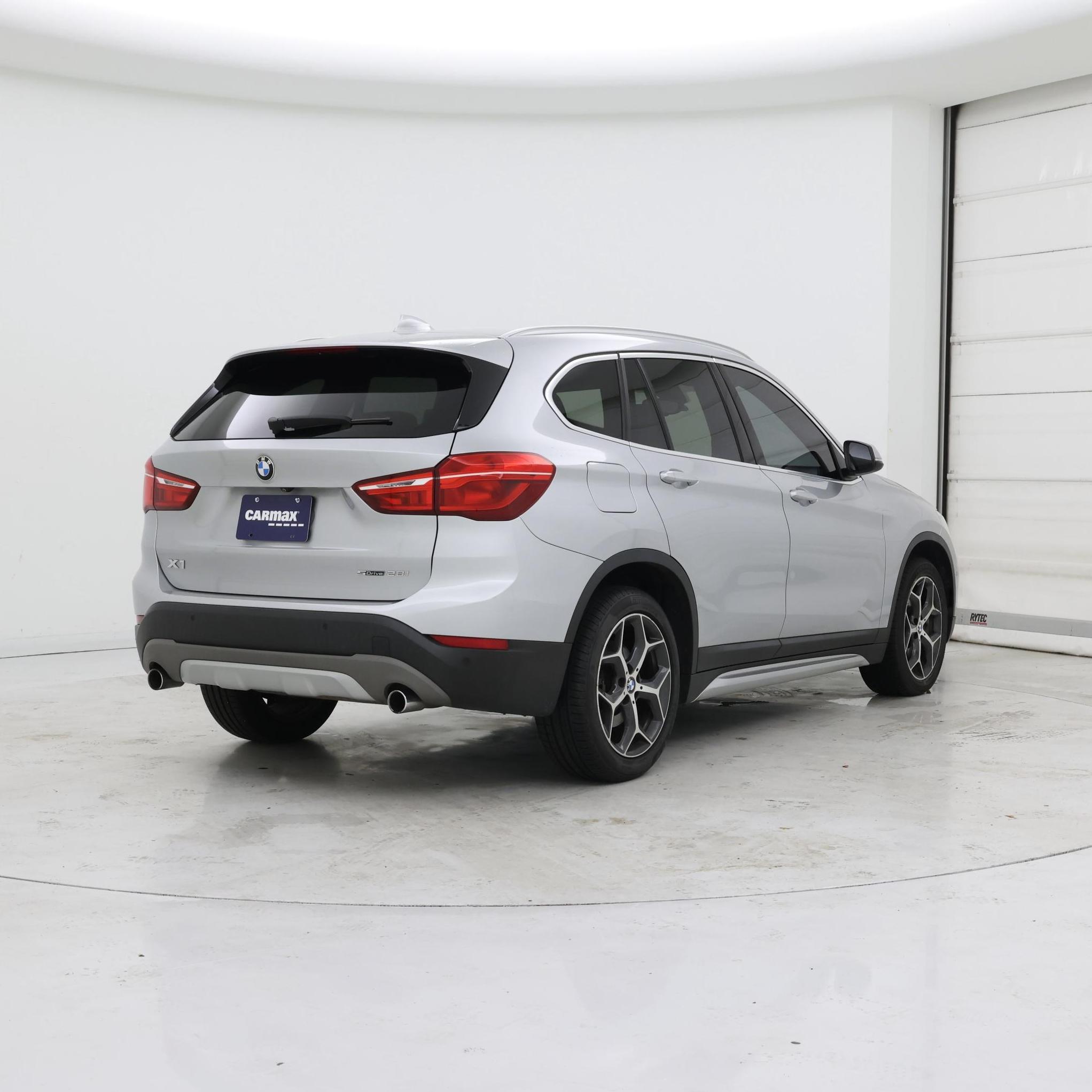 Thumbnail: 2019 BMW X1 - 8