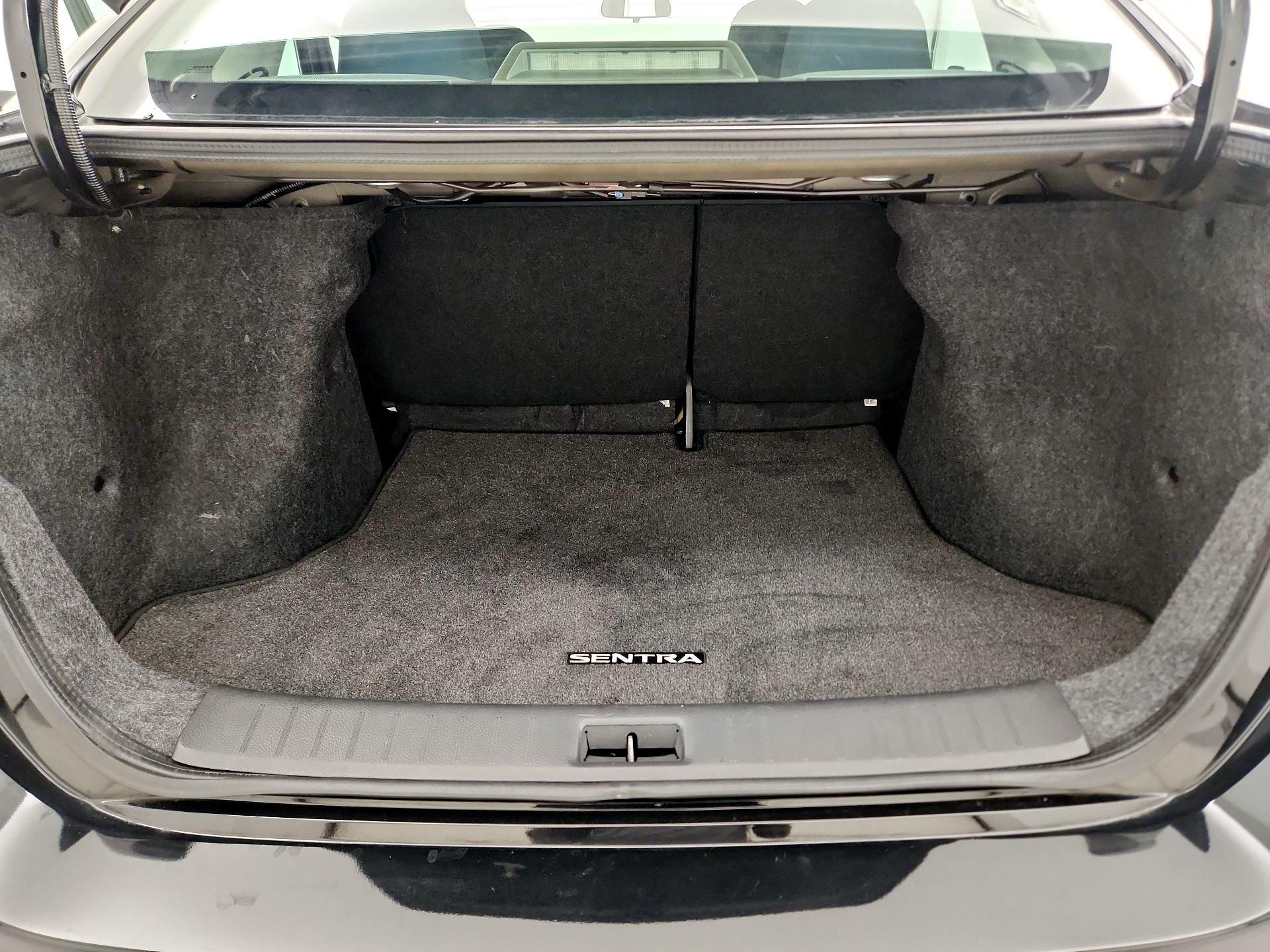Thumbnail: 2019 Nissan Sentra - 20