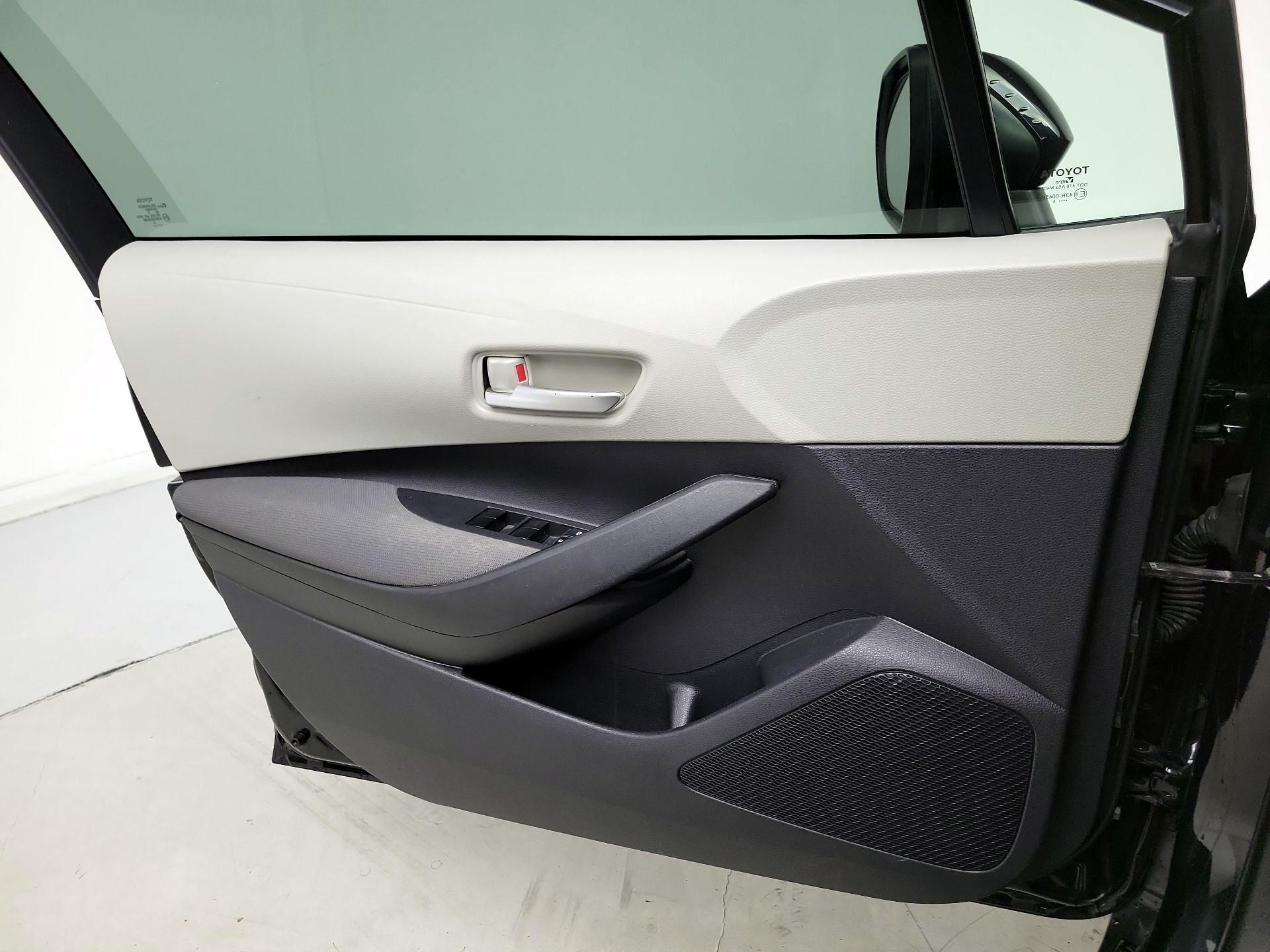 Thumbnail: 2020 Toyota Corolla - 12