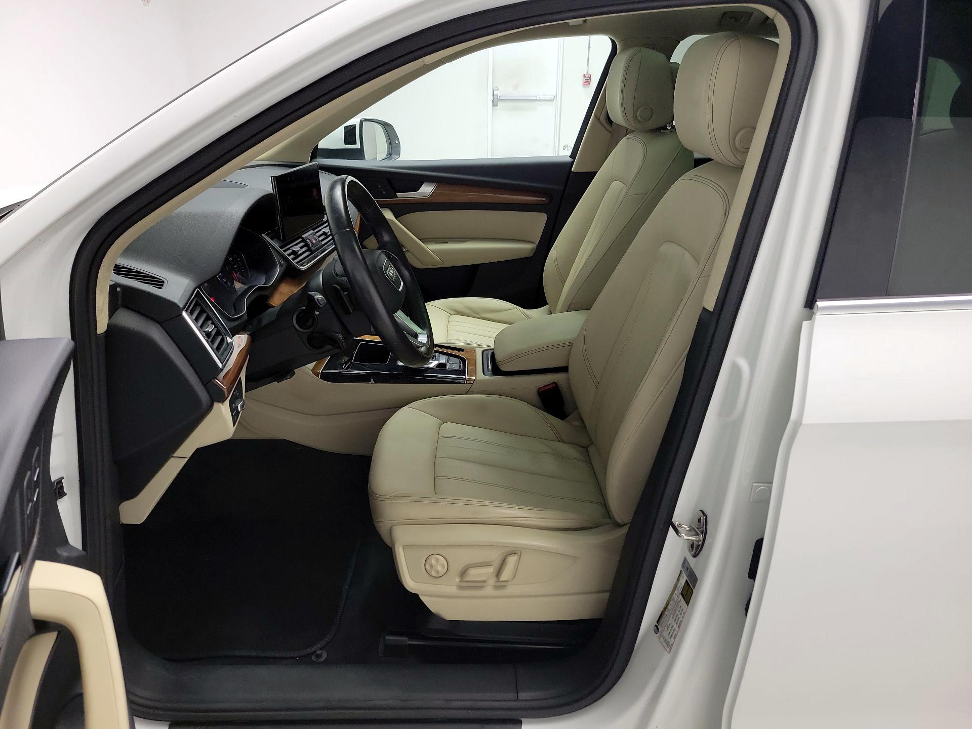 Thumbnail: 2021 Audi Q5 - 11