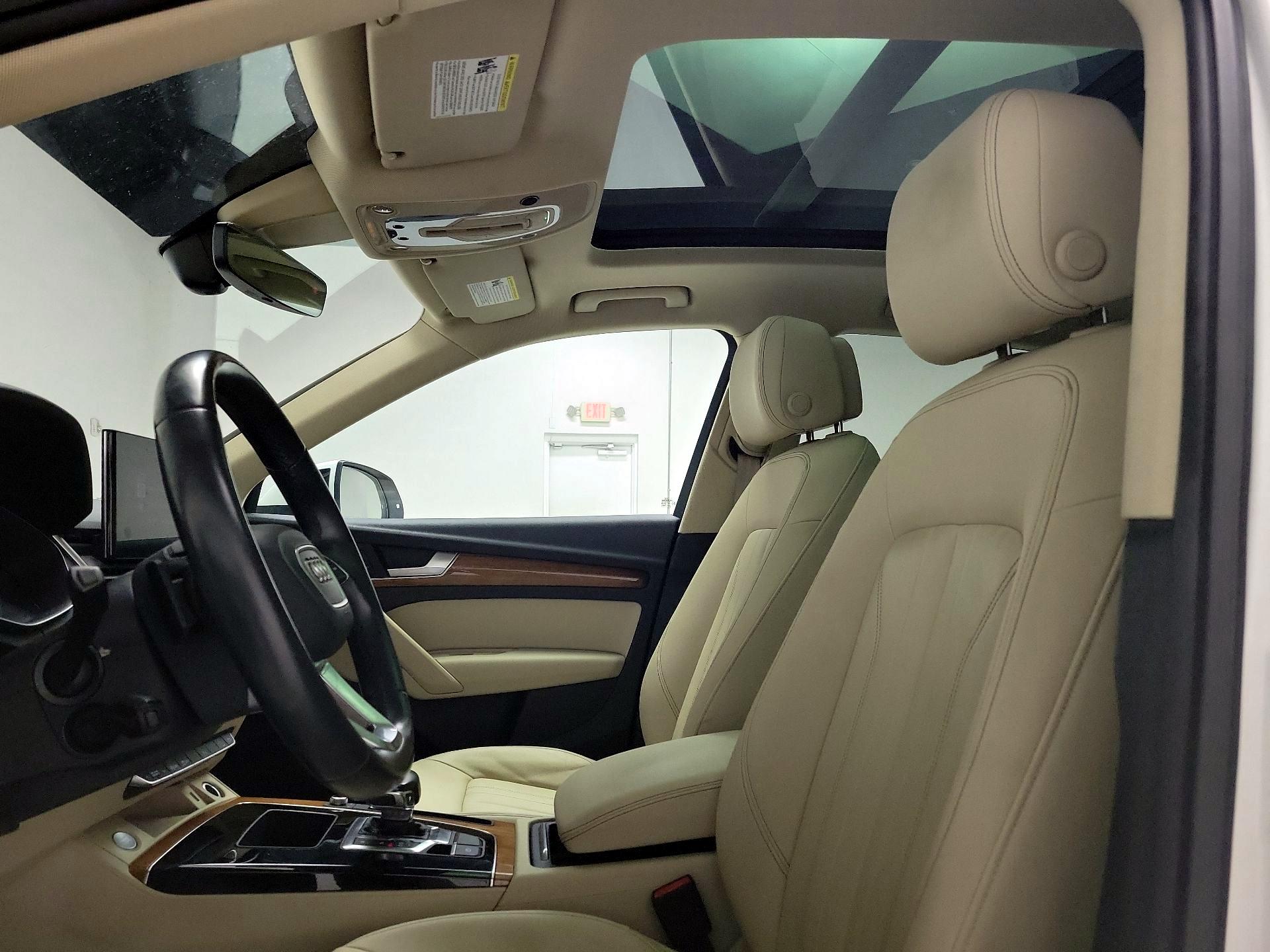 Thumbnail: 2021 Audi Q5 - 19
