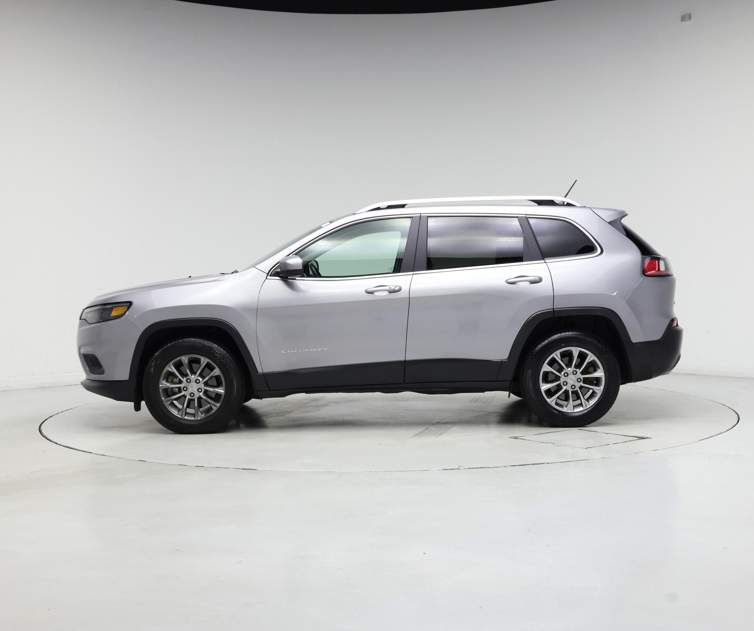 Thumbnail: 2019 Jeep Cherokee - 3