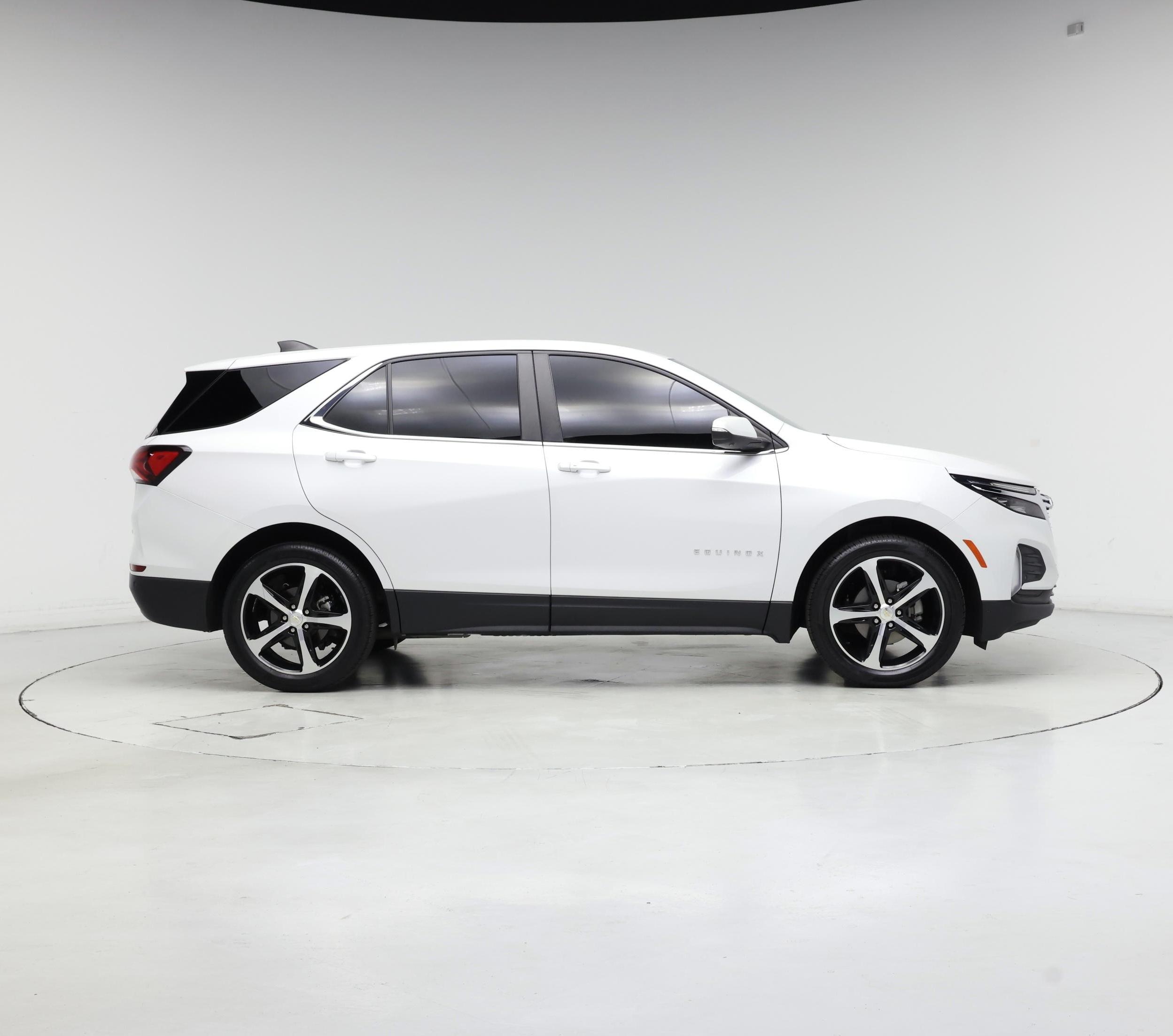 Thumbnail: 2022 Chevrolet Equinox - 7