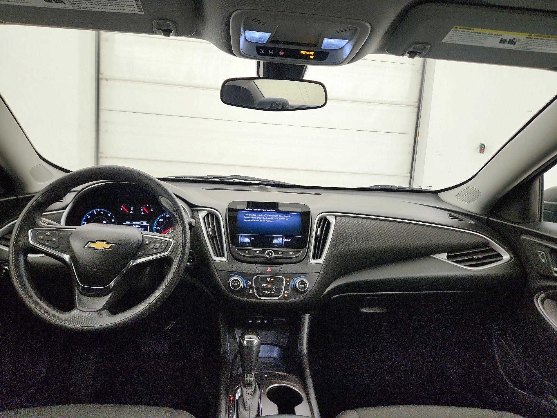 Thumbnail: 2019 Chevrolet Malibu - 9