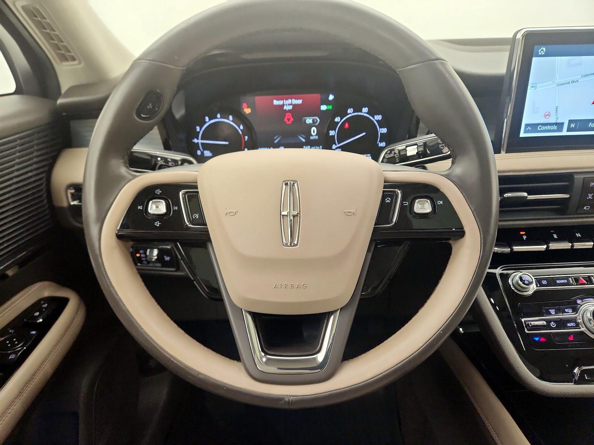 Thumbnail: 2020 Lincoln Corsair - 10