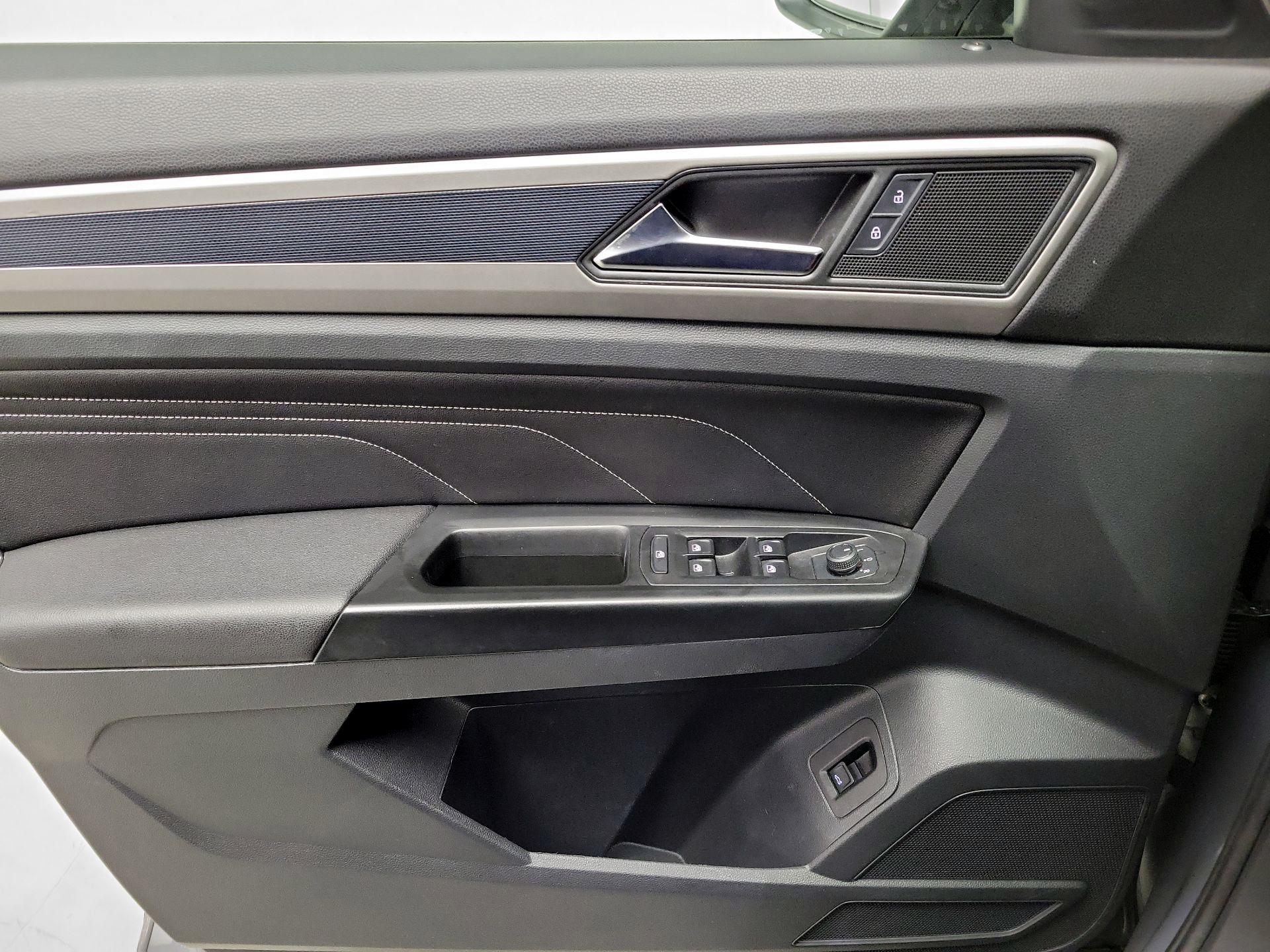 Thumbnail: 2020 Volkswagen Atlas - 12