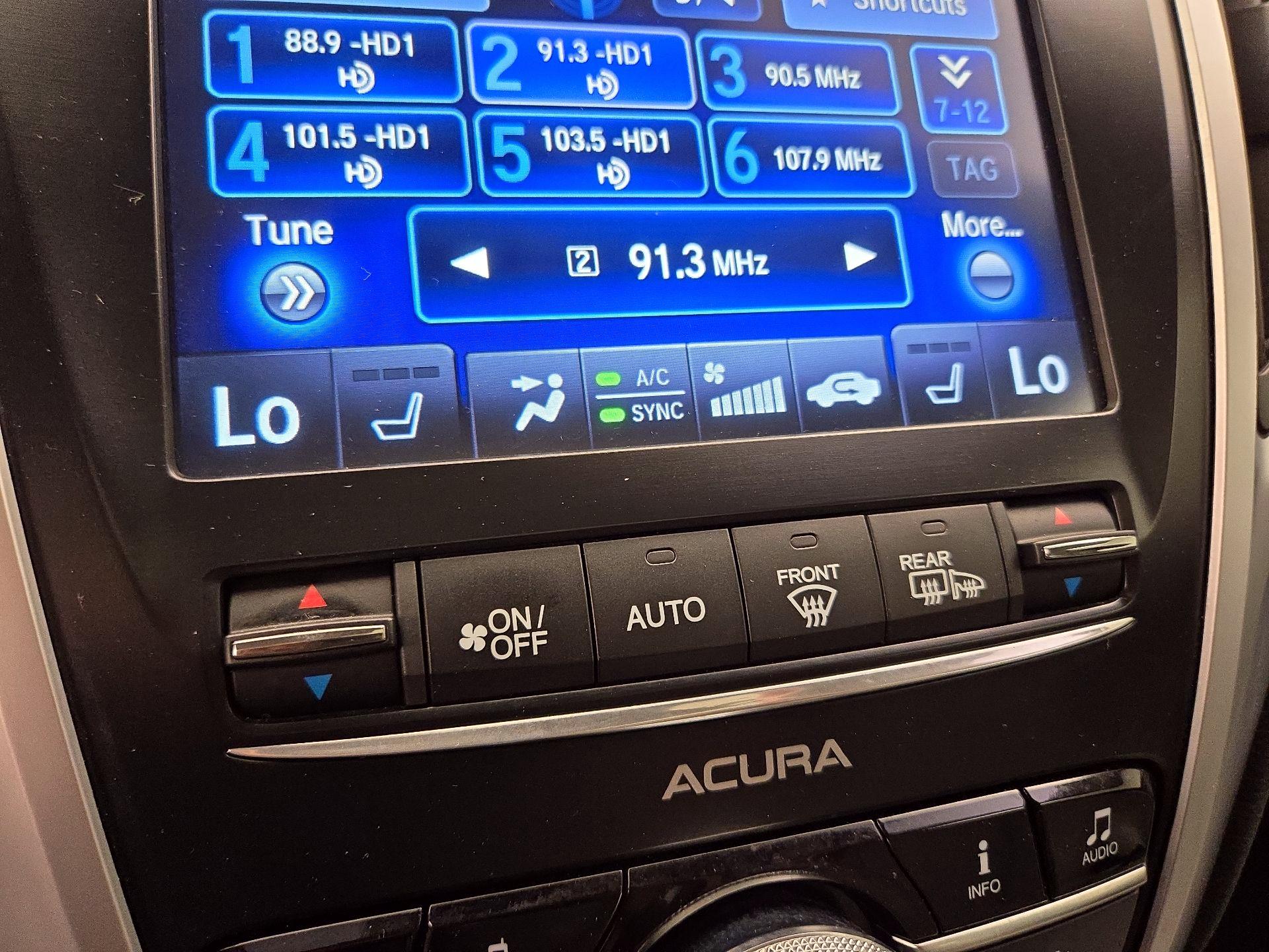 Thumbnail: 2017 Acura TLX - 17