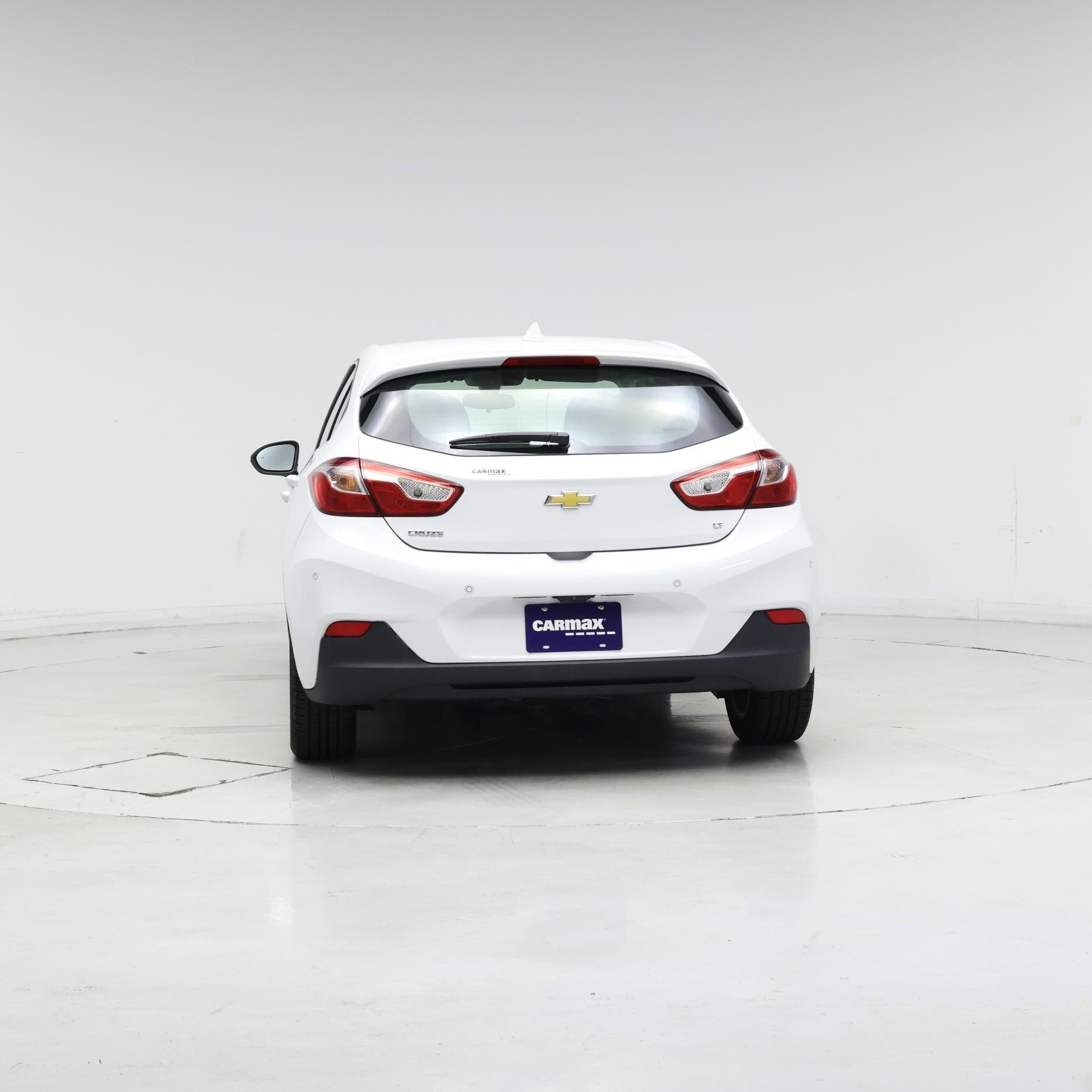 Thumbnail: 2017 Chevrolet Cruze - 6