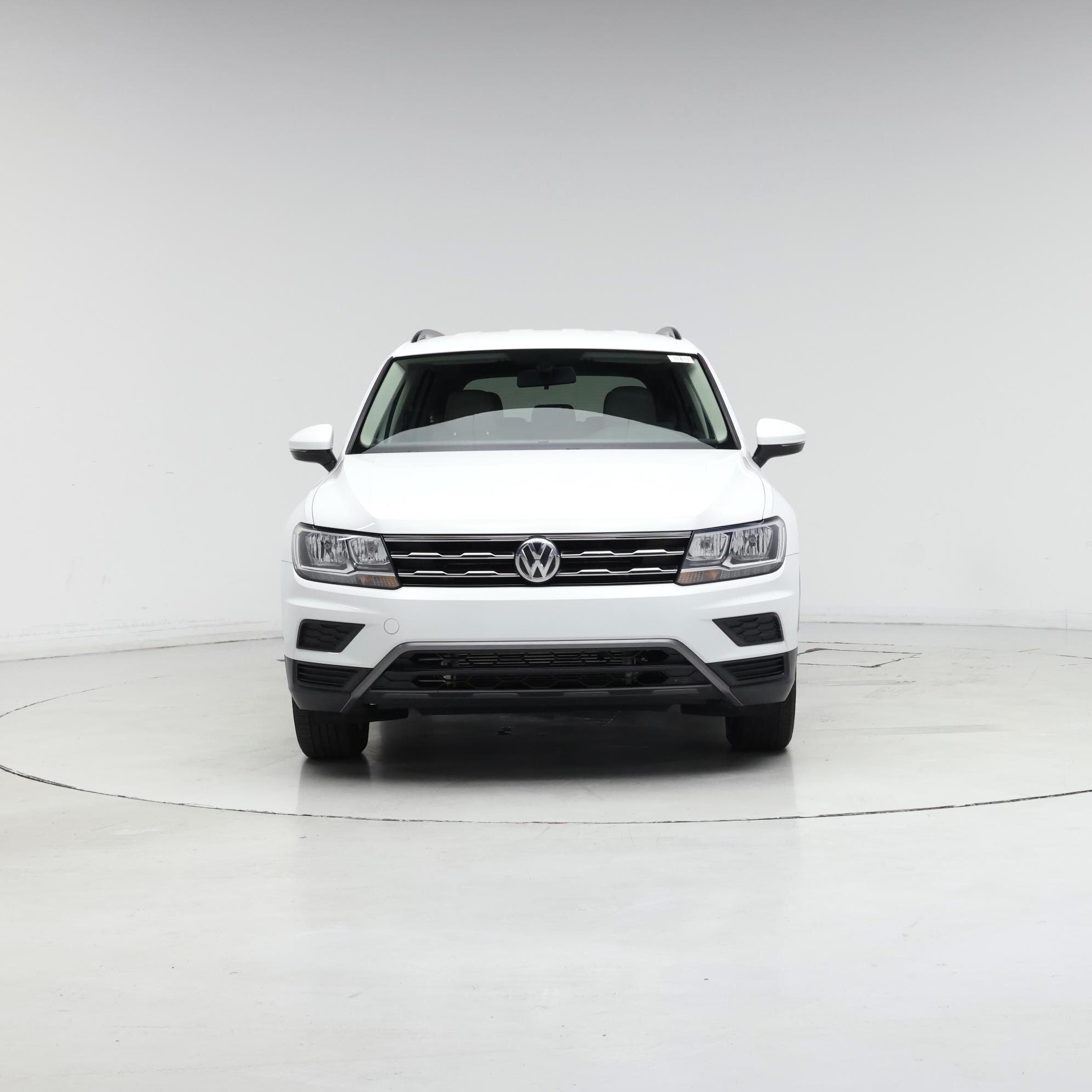 Thumbnail: 2020 Volkswagen Tiguan - 5