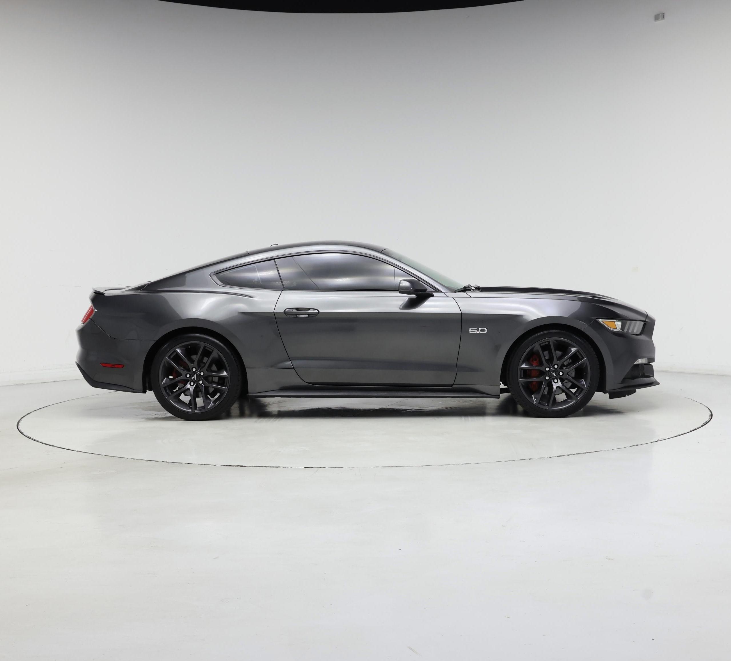 Thumbnail: 2015 Ford Mustang - 7