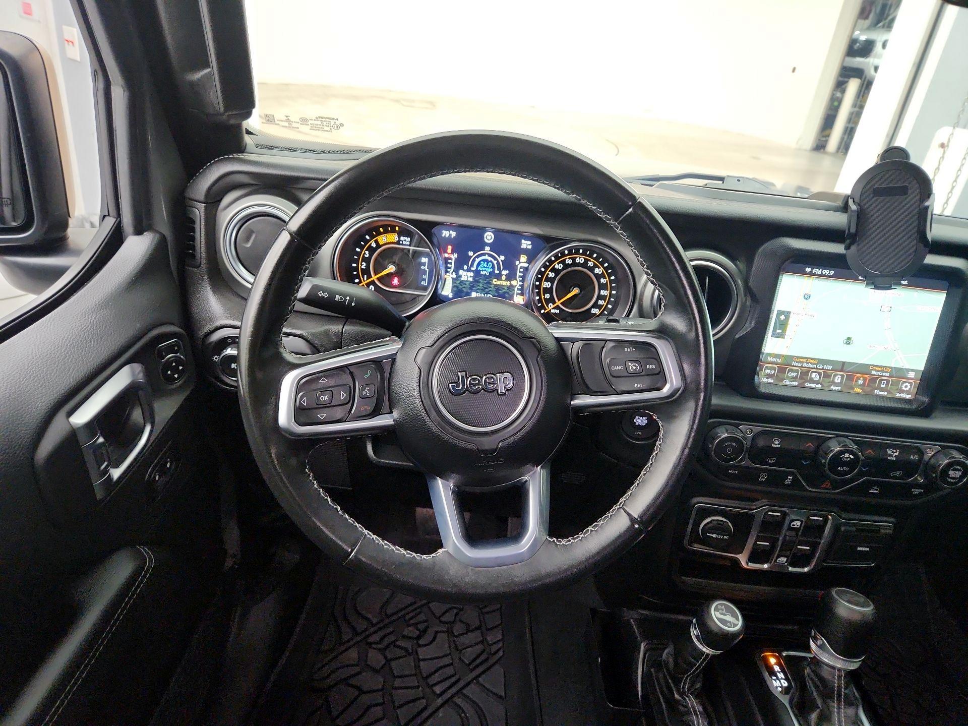 Thumbnail: 2022 Jeep Wrangler - 10