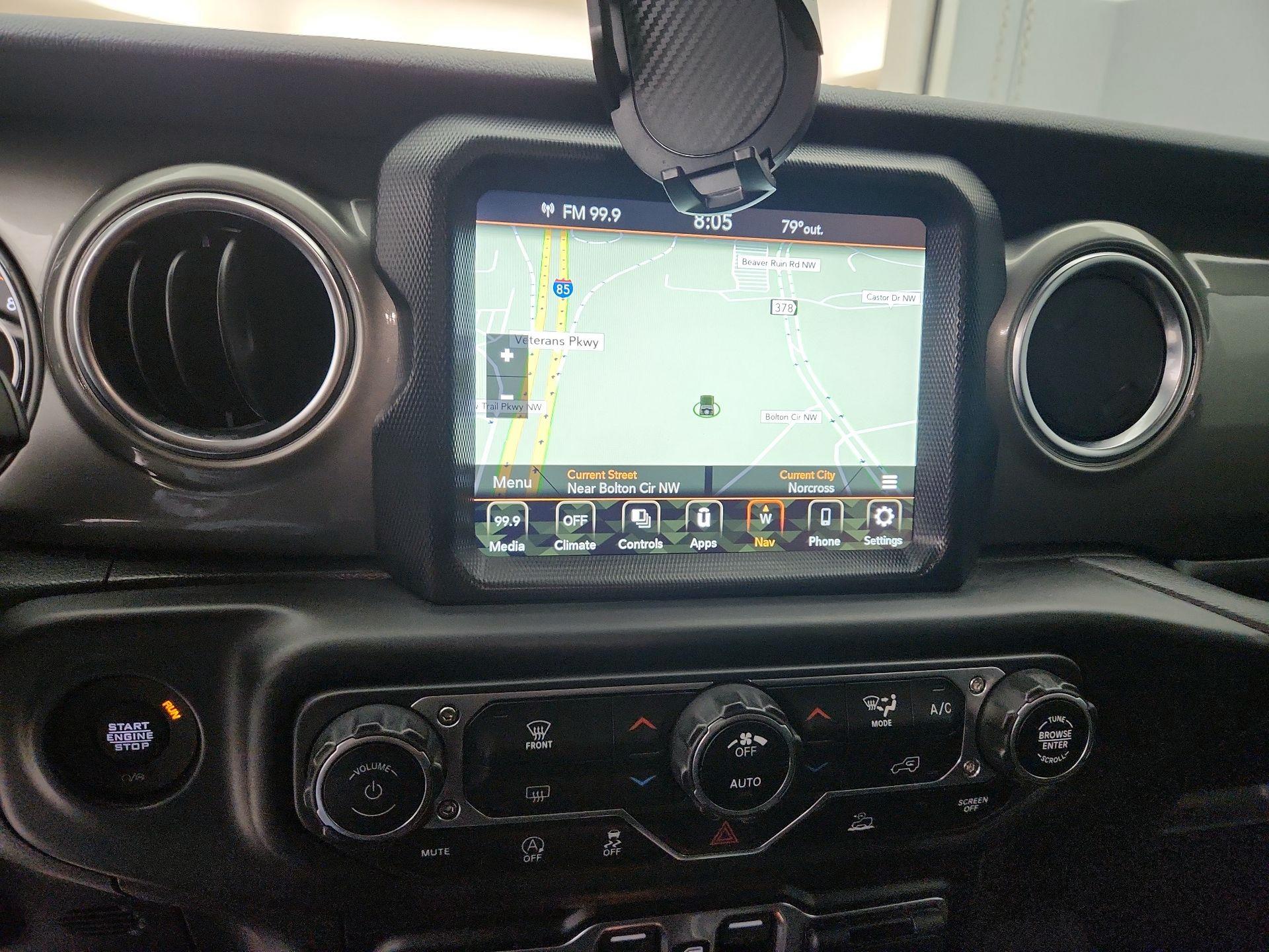 Thumbnail: 2022 Jeep Wrangler - 14