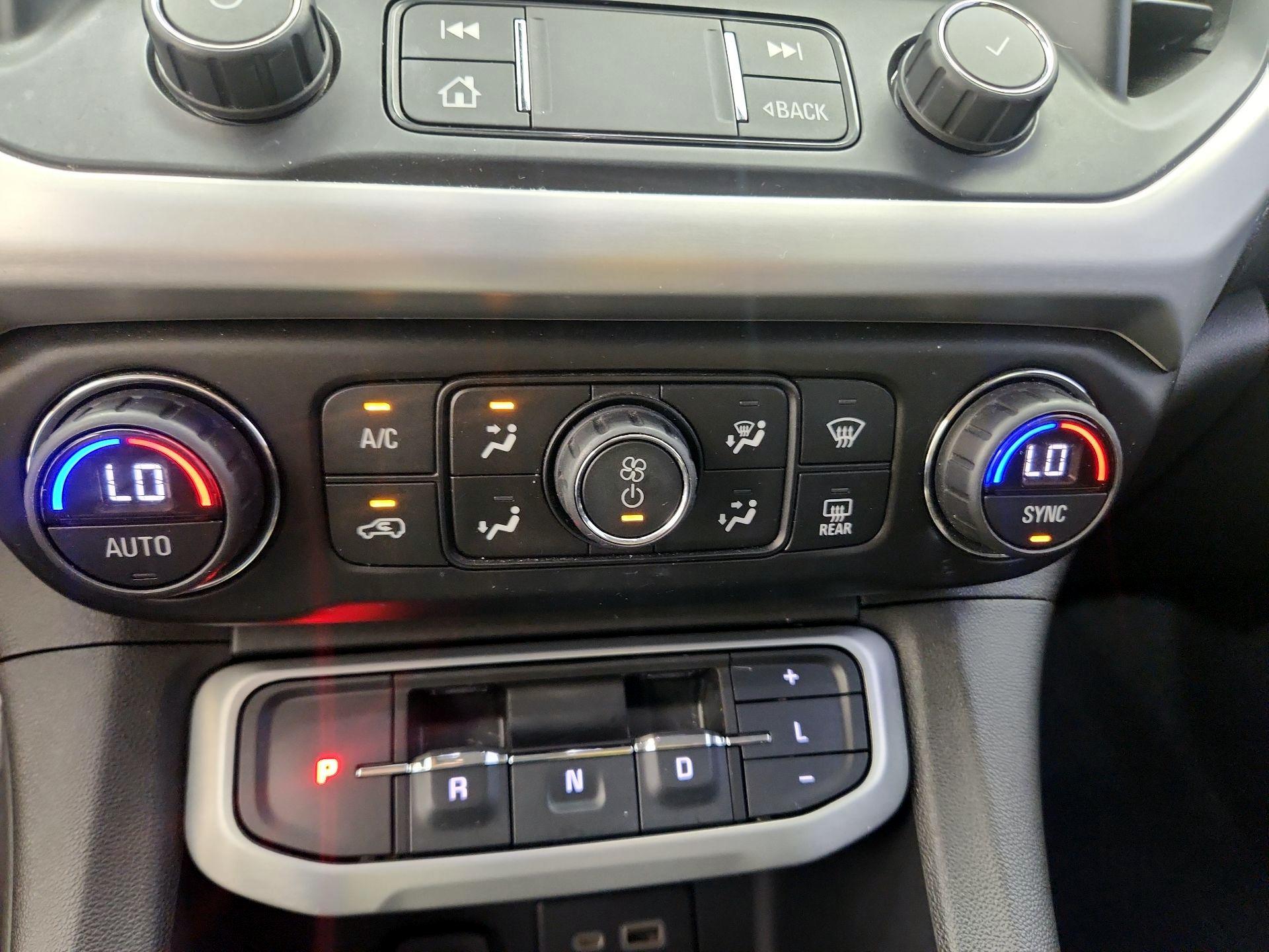 Thumbnail: 2020 GMC Acadia - 16