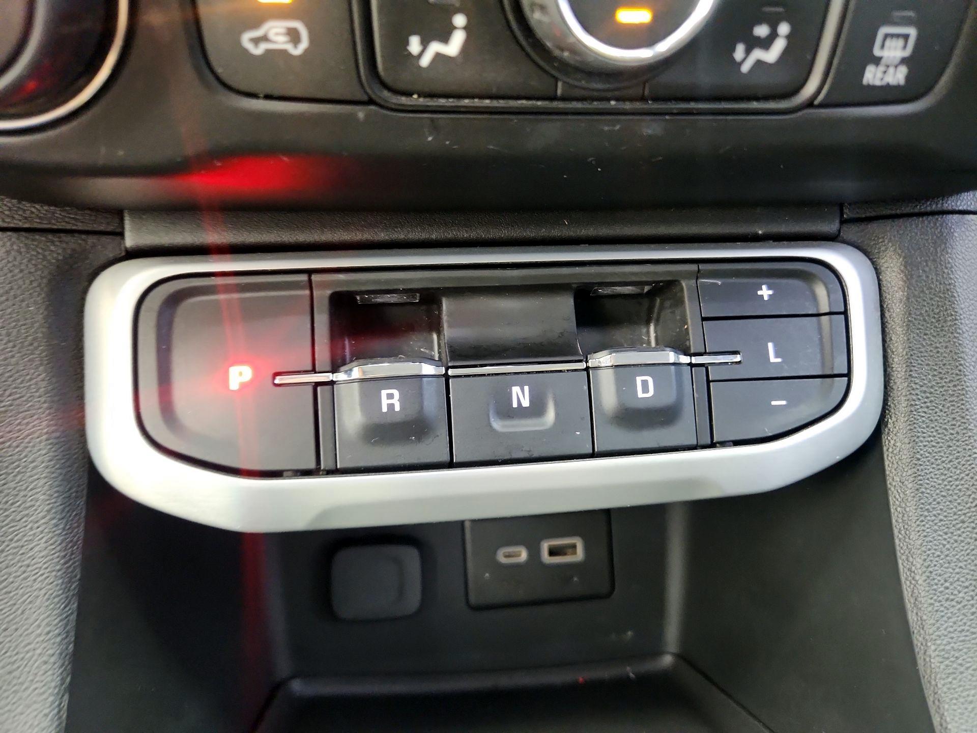 Thumbnail: 2020 GMC Acadia - 17
