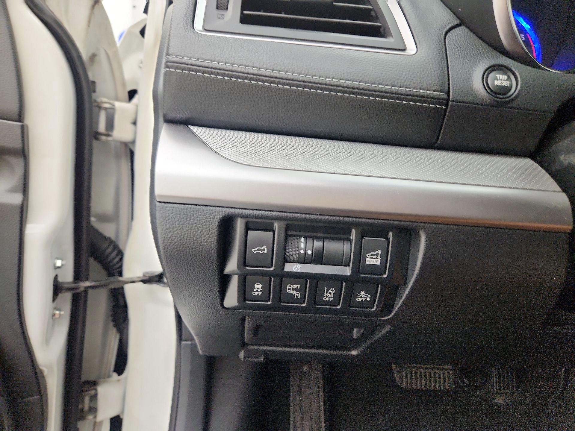 Thumbnail: 2019 Subaru Outback - 13