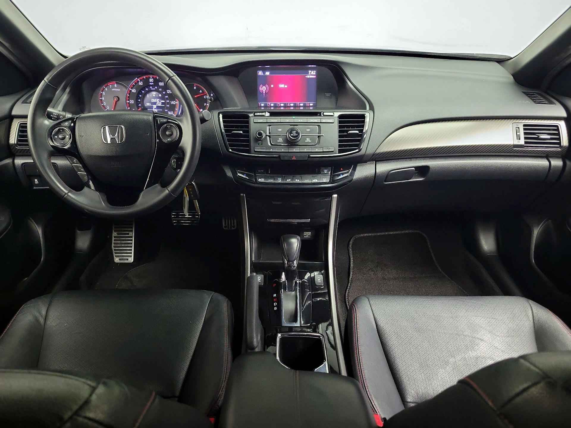 Thumbnail: 2017 Honda Accord - 9