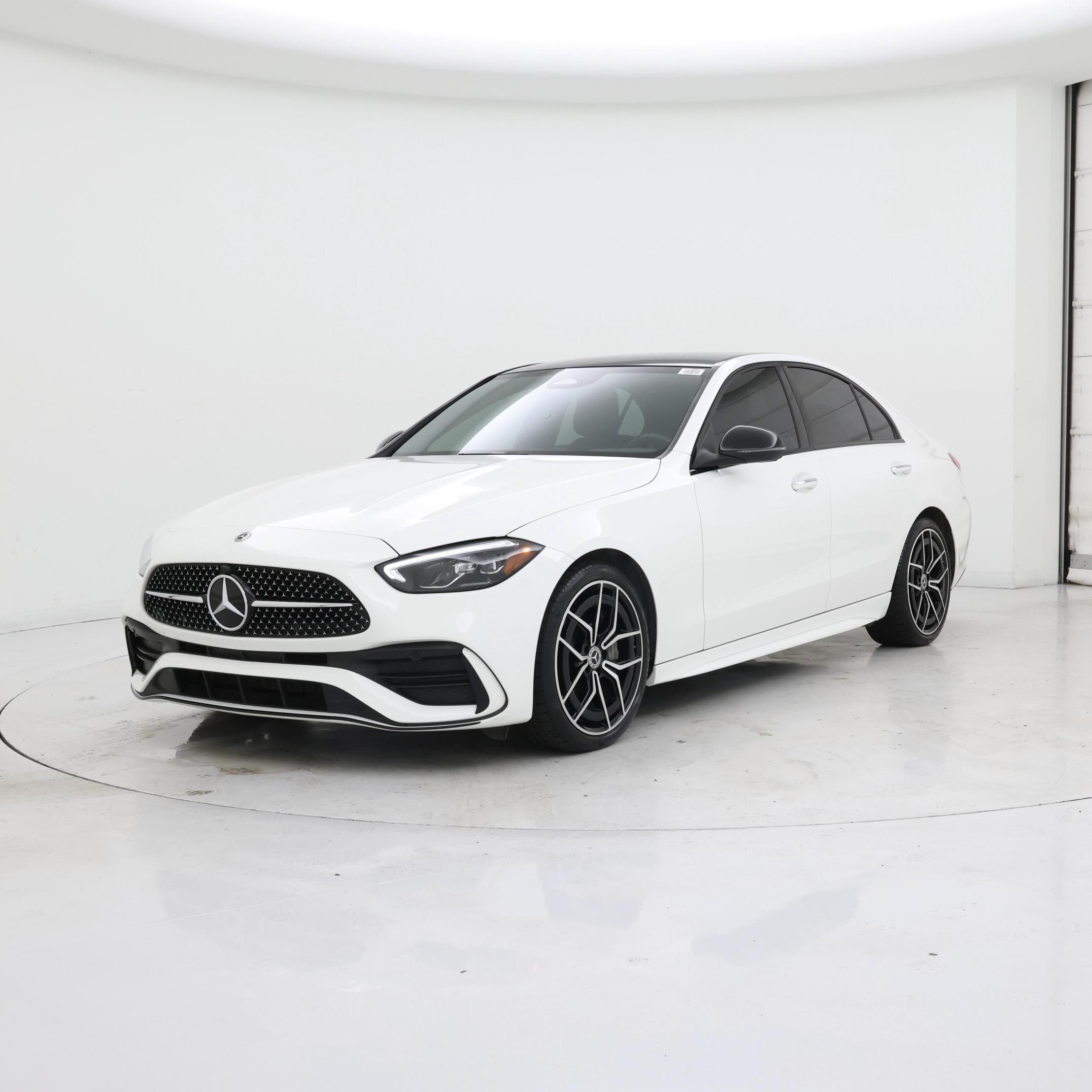 Thumbnail: 2023 Mercedes-Benz C-Class - 4