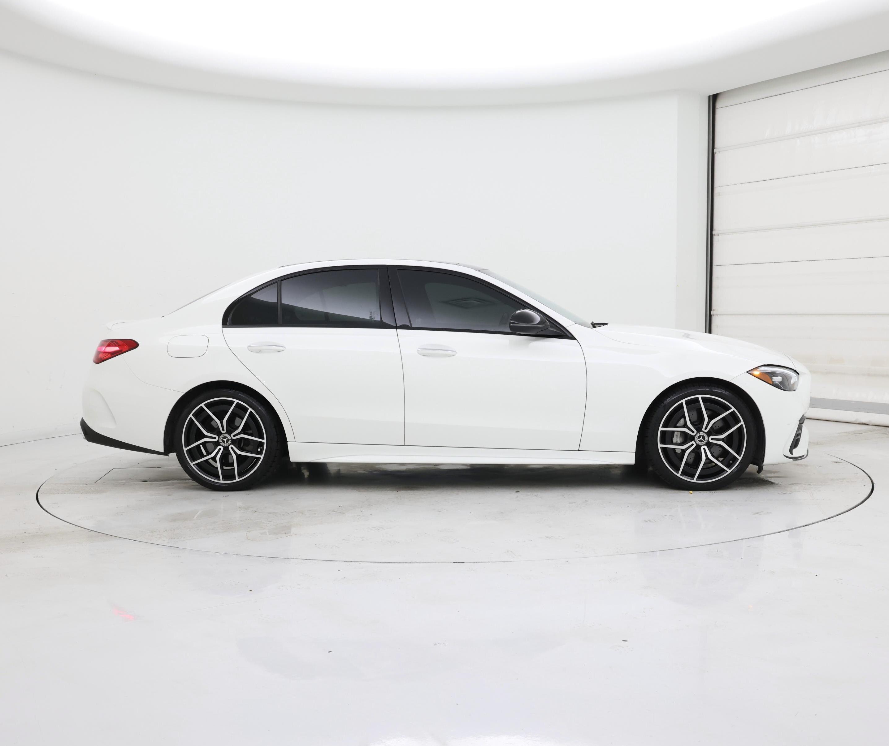 Thumbnail: 2023 Mercedes-Benz C-Class - 7