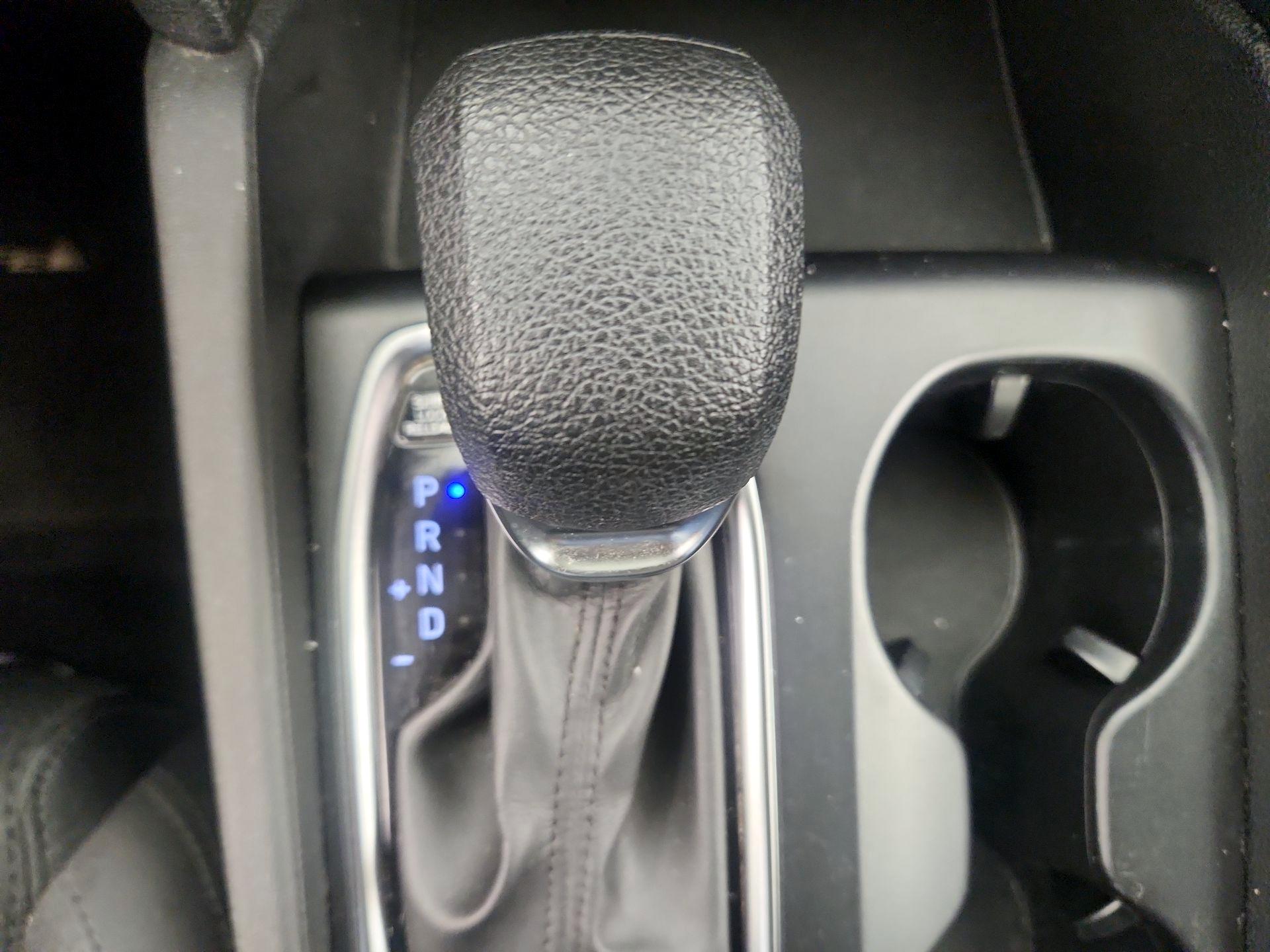 Thumbnail: 2019 Hyundai Santa Fe - 17