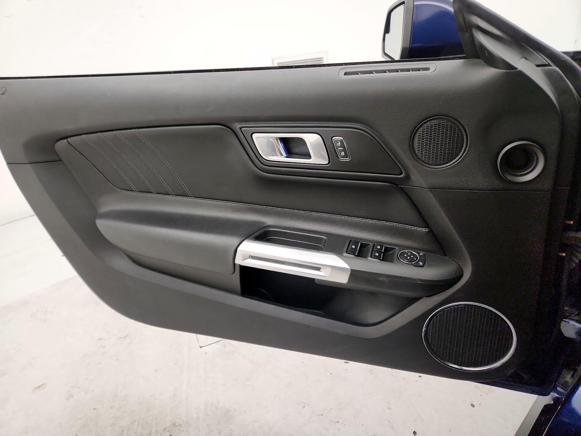 Thumbnail: 2019 Ford Mustang - 12