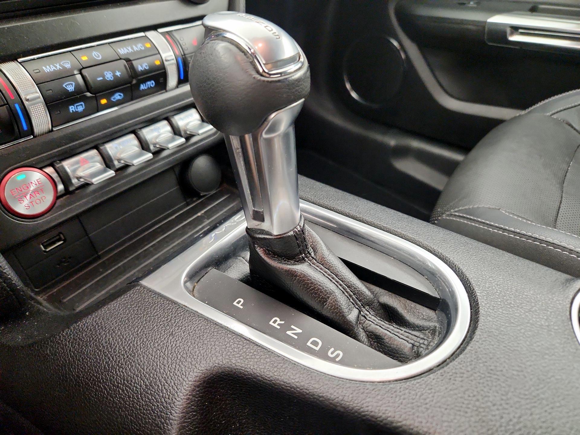 Thumbnail: 2019 Ford Mustang - 17