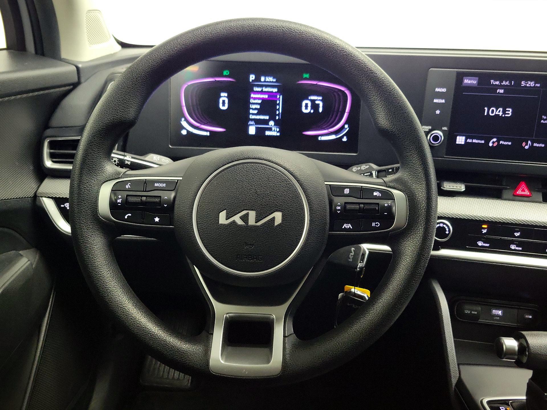 Thumbnail: 2023 Kia Sportage - 10