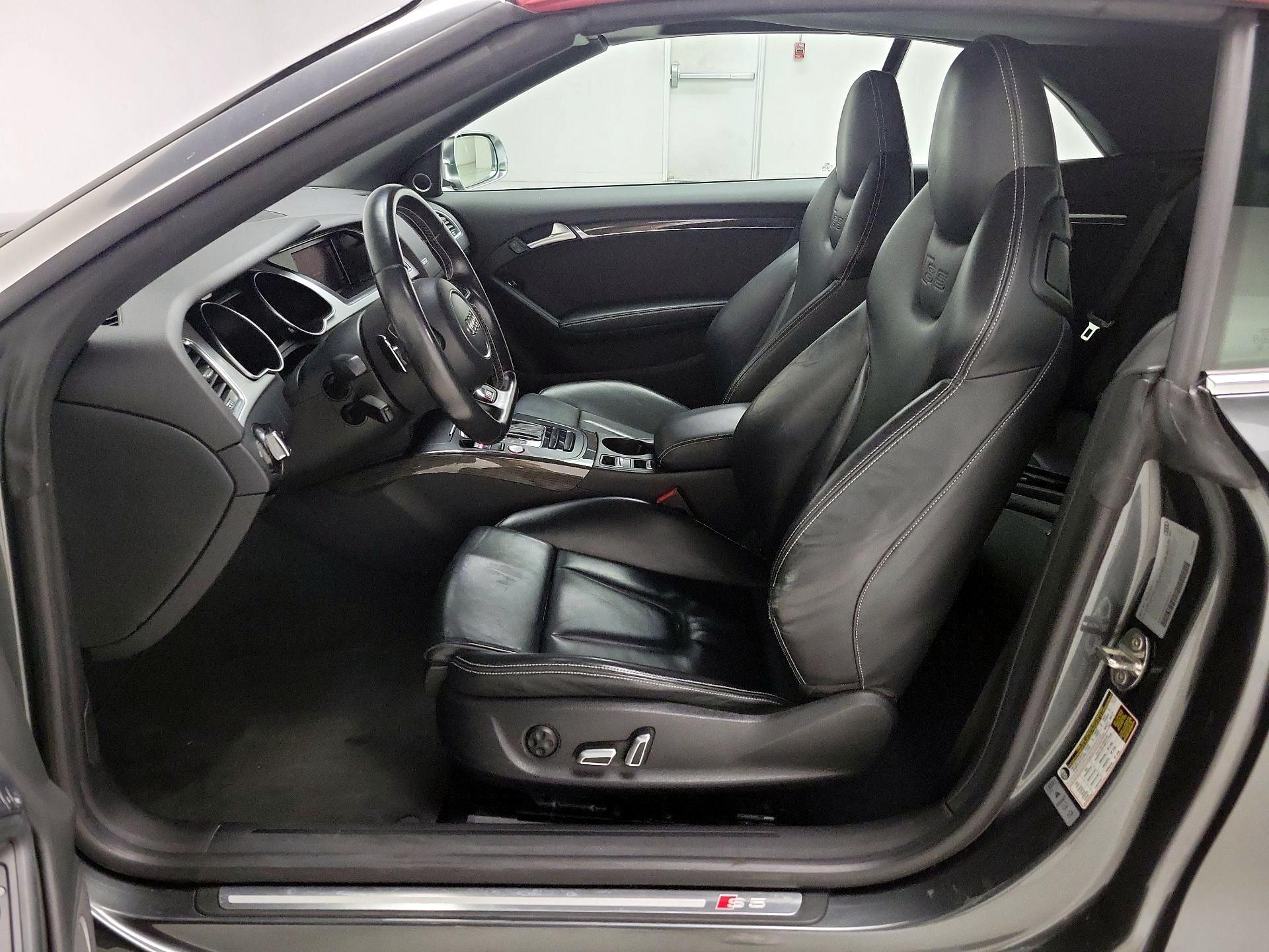 Thumbnail: 2016 Audi S5 - 11