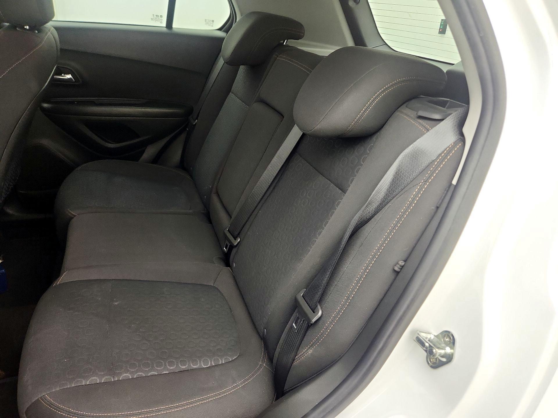 Thumbnail: 2021 Chevrolet Trax - 19