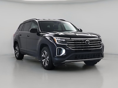 Black 2024 Volkswagen Atlas SE