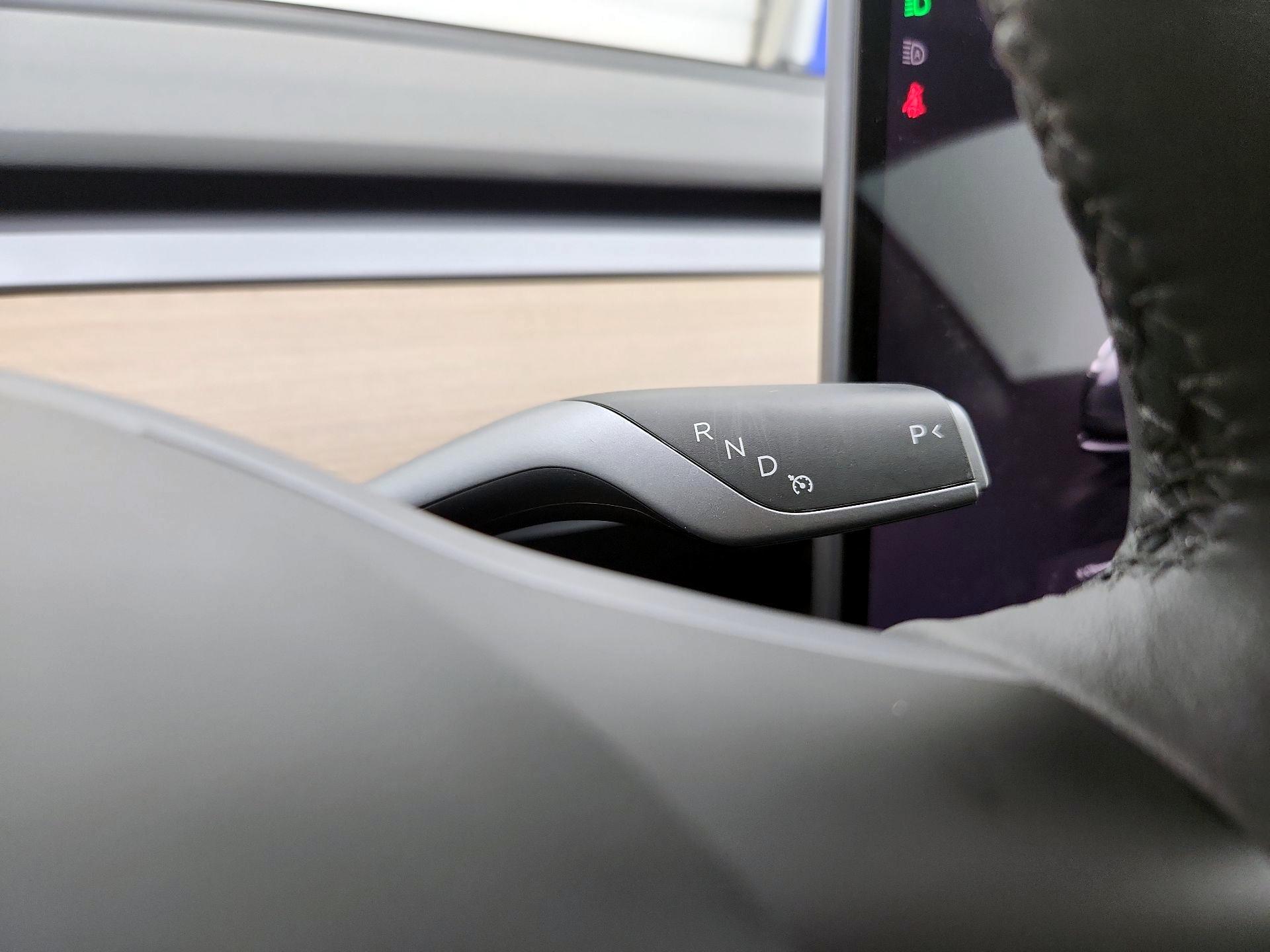 Thumbnail: 2023 Tesla Model 3 - 17