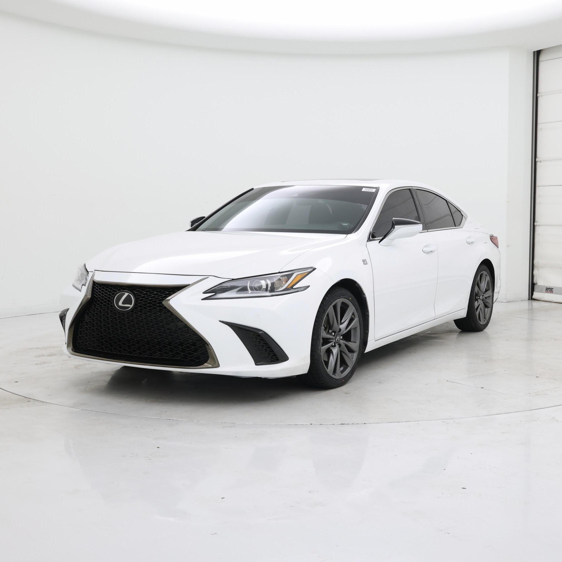 Thumbnail: 2021 Lexus ES - 4