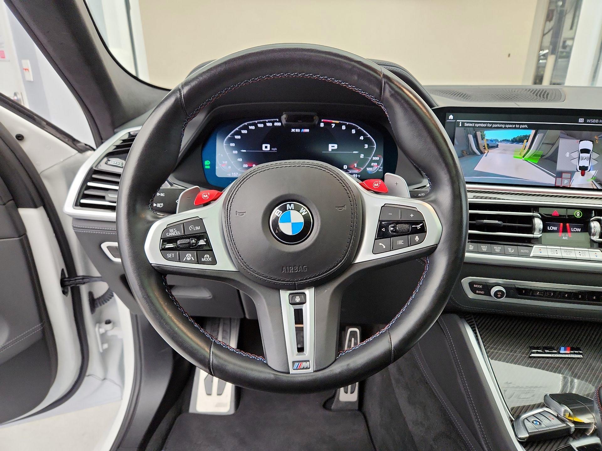 Thumbnail: 2022 BMW X6 - 10