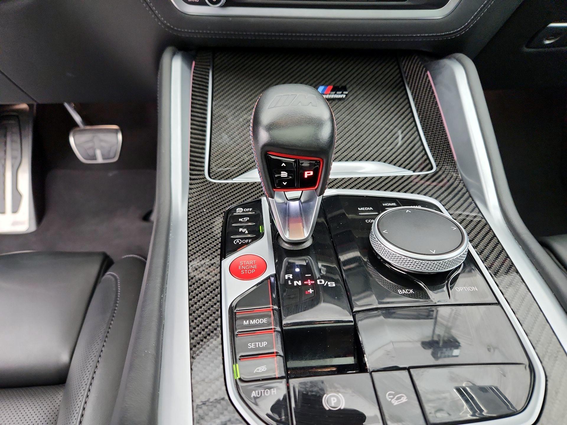 Thumbnail: 2022 BMW X6 - 18