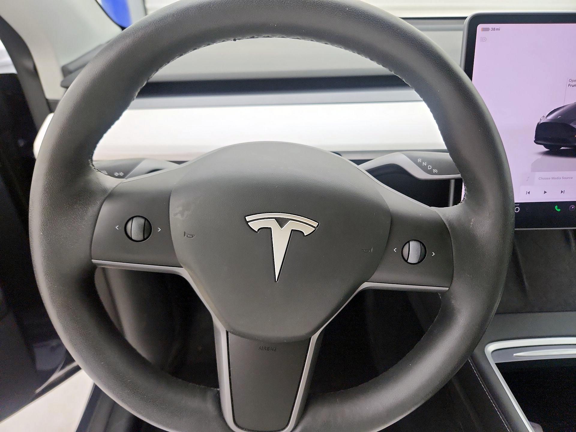 Thumbnail: 2023 Tesla Model Y - 10