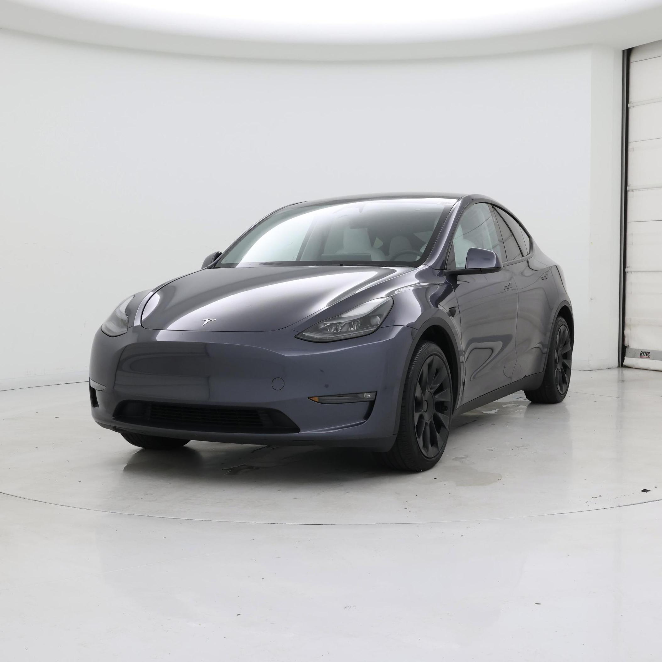 Thumbnail: 2023 Tesla Model Y - 4
