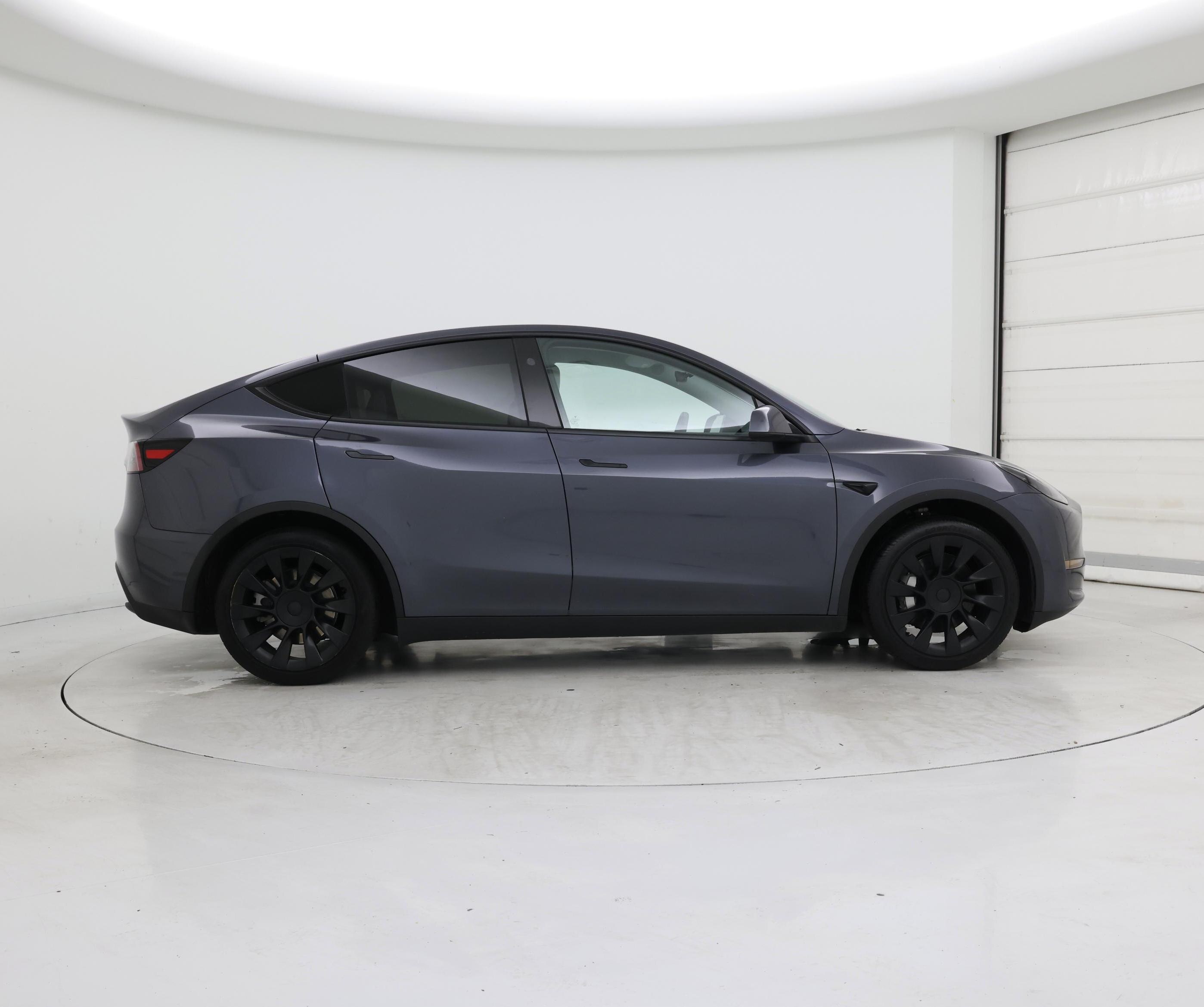 Thumbnail: 2023 Tesla Model Y - 7