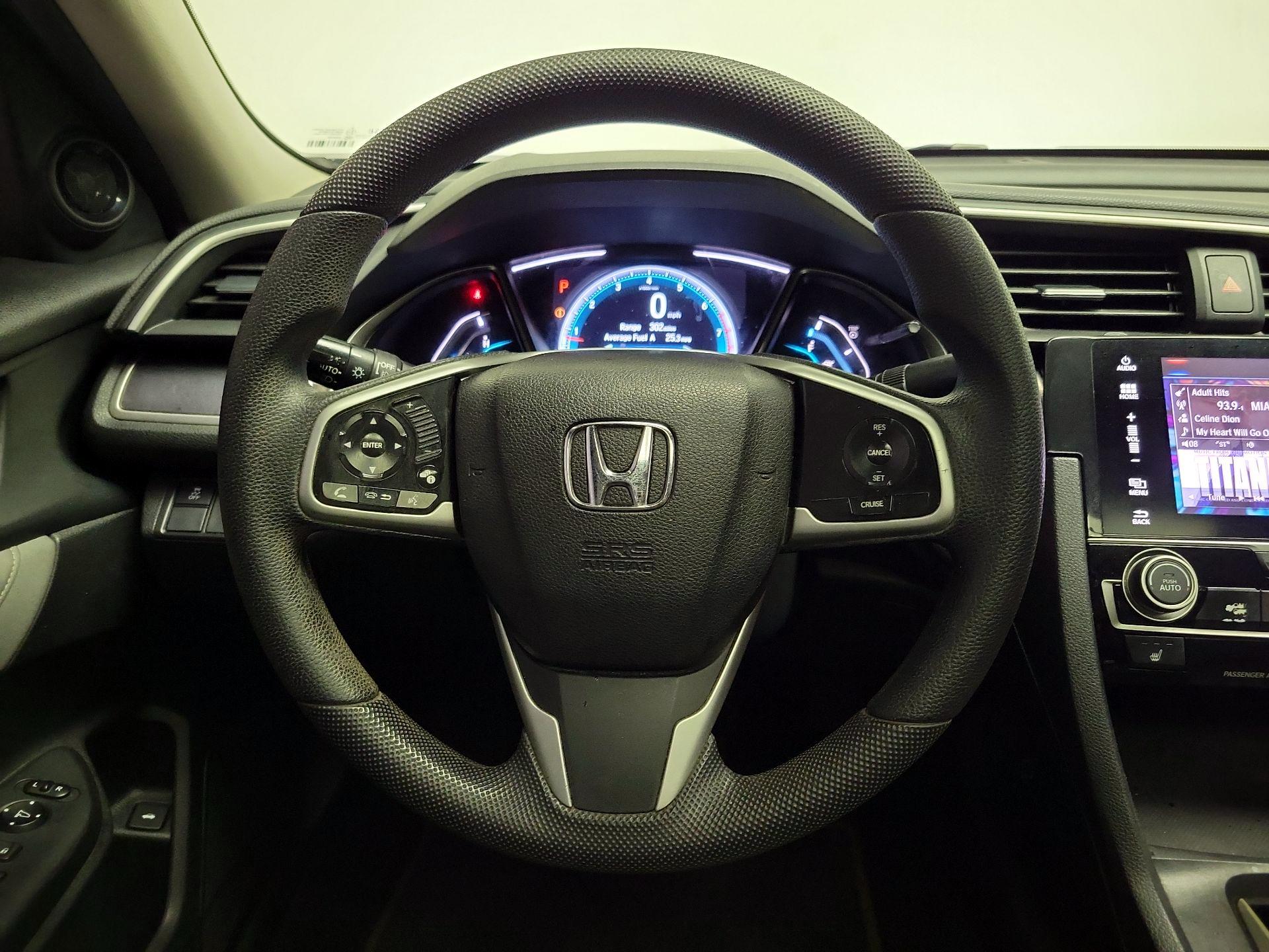 Thumbnail: 2017 Honda Civic - 10
