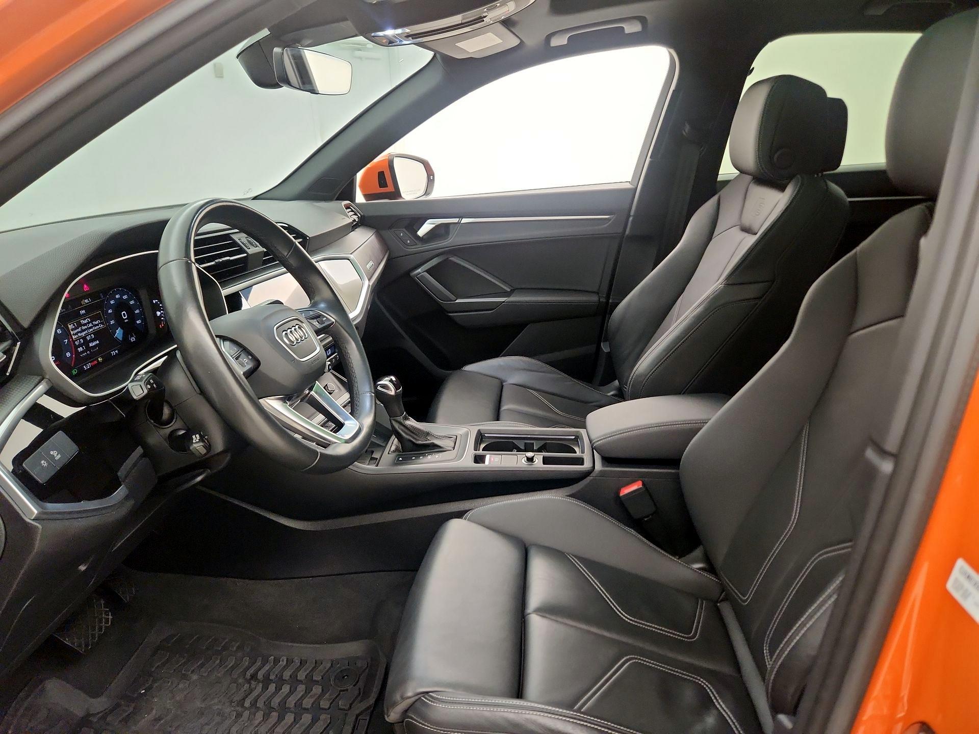 Thumbnail: 2024 Audi Q3 - 11