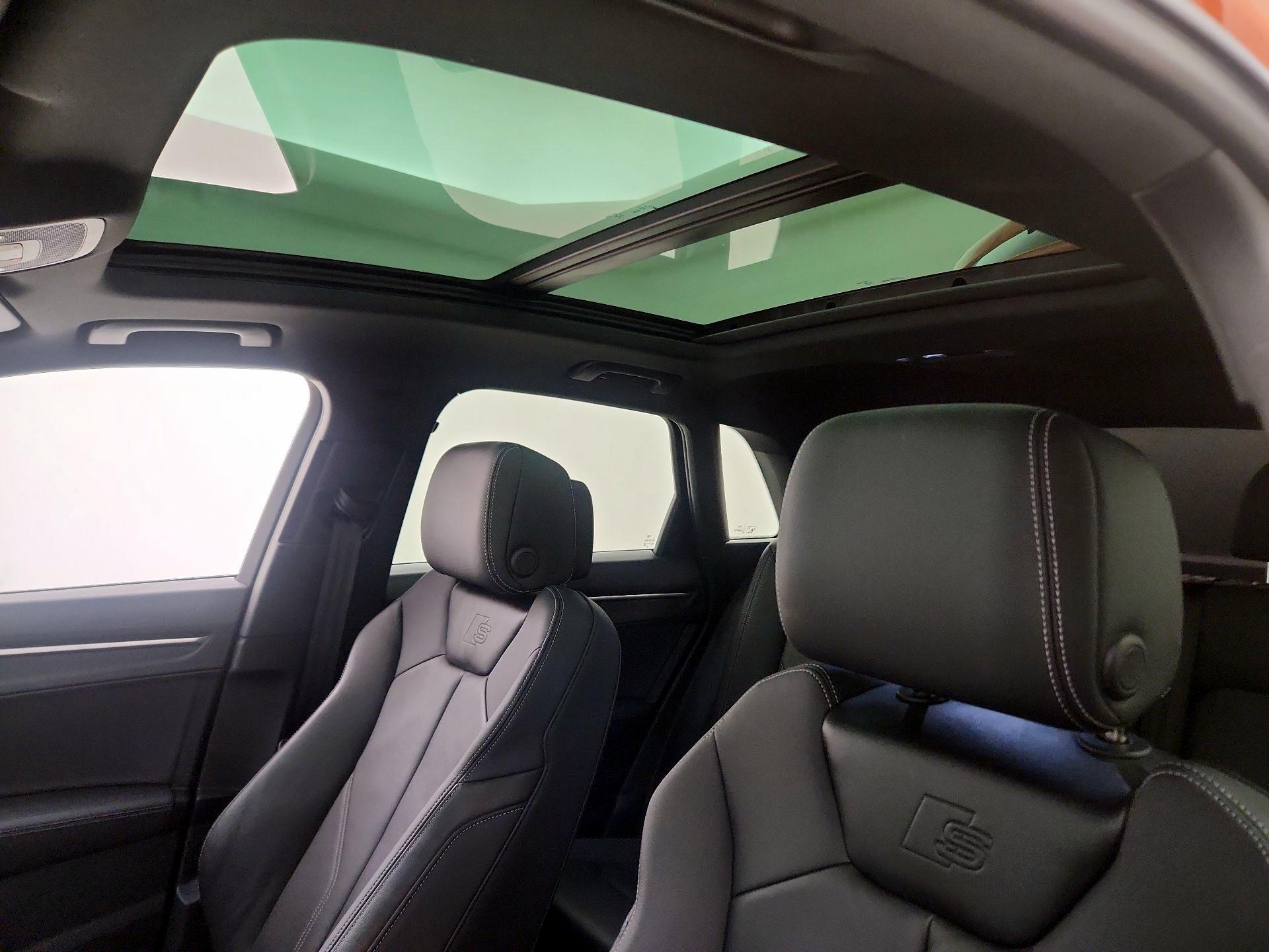 Thumbnail: 2024 Audi Q3 - 19