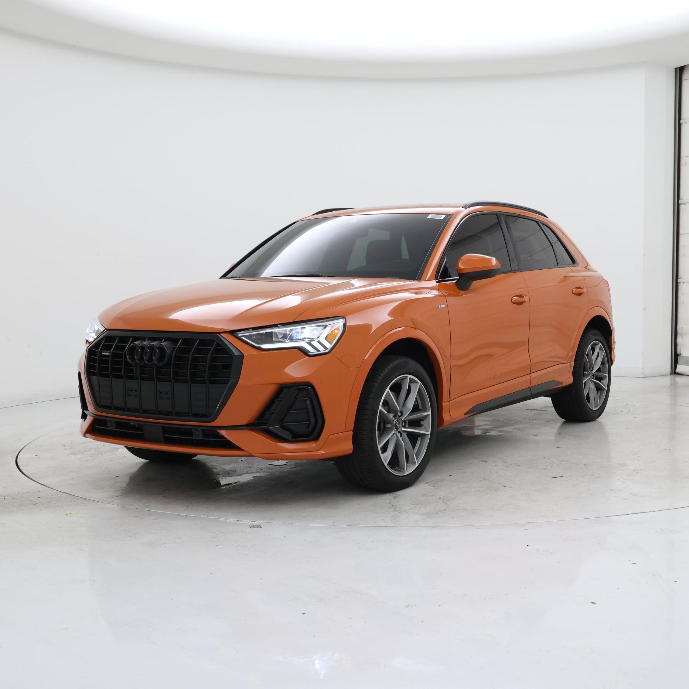 Thumbnail: 2024 Audi Q3 - 4