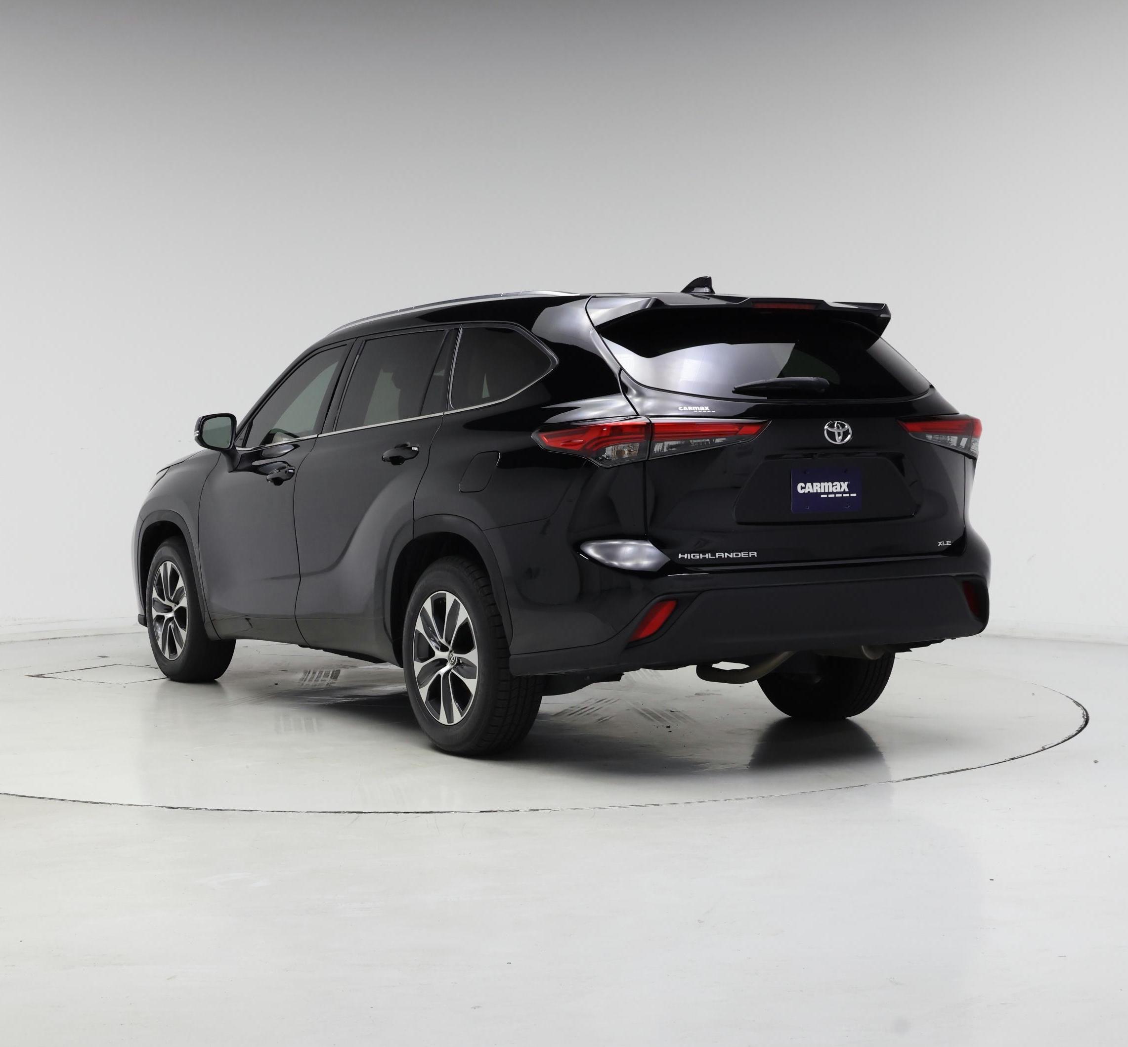 Thumbnail: 2020 Toyota Highlander - 2
