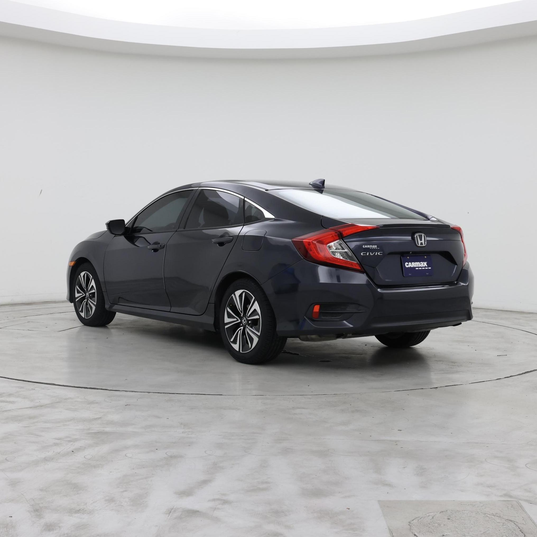 Thumbnail: 2017 Honda Civic - 2