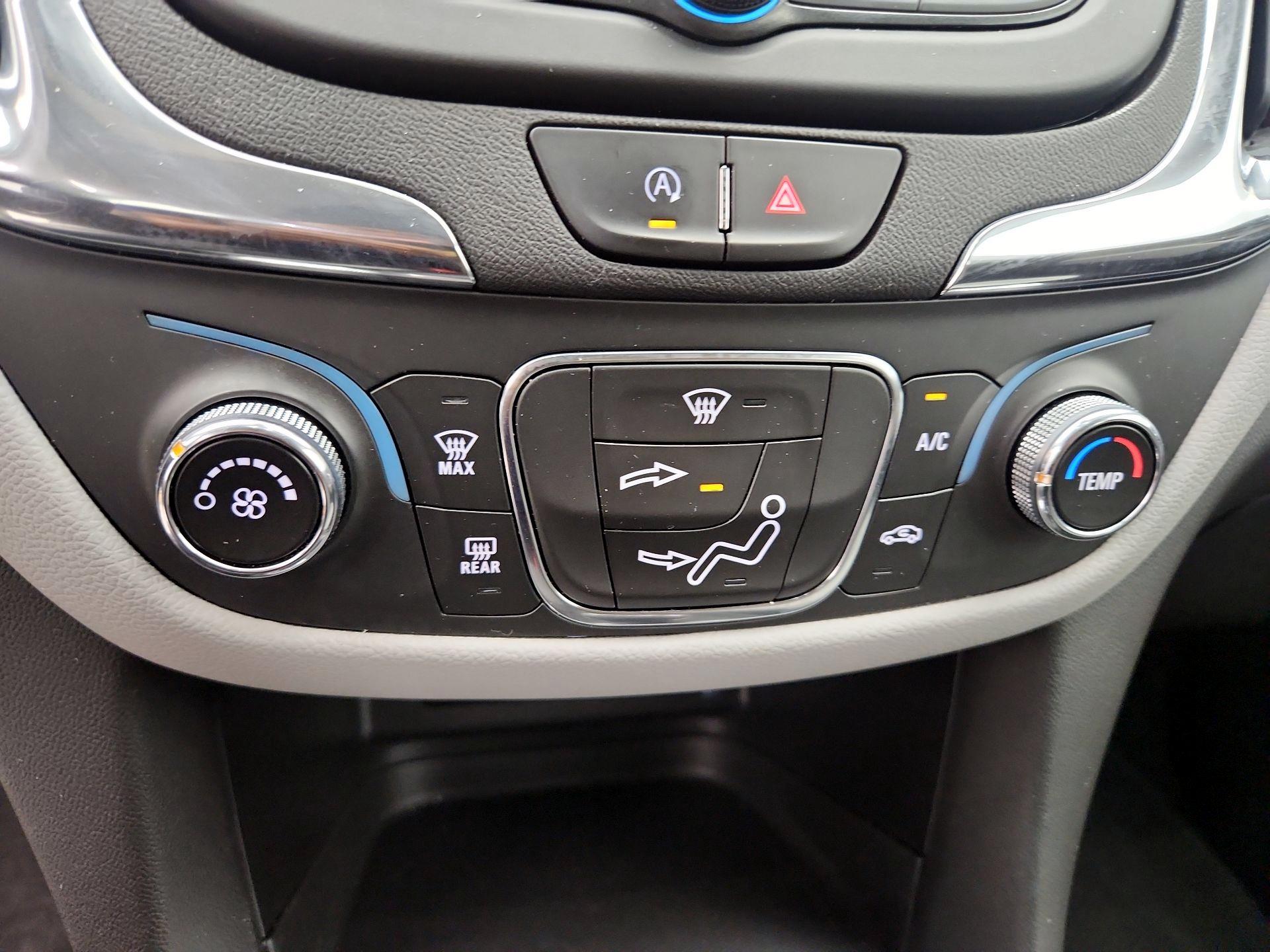 Thumbnail: 2023 Chevrolet Equinox - 16