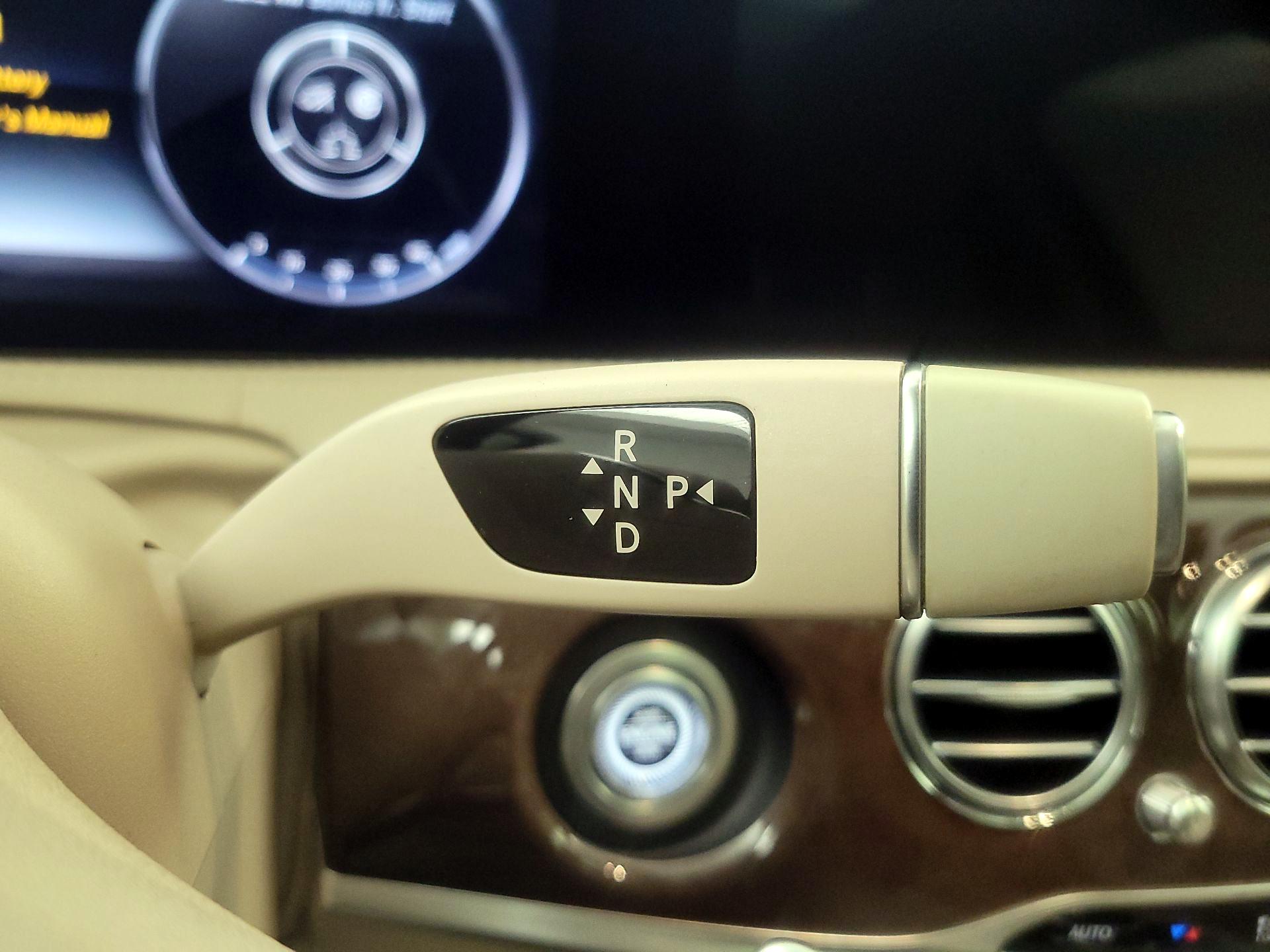 Thumbnail: 2019 Mercedes-Benz S-Class - 18