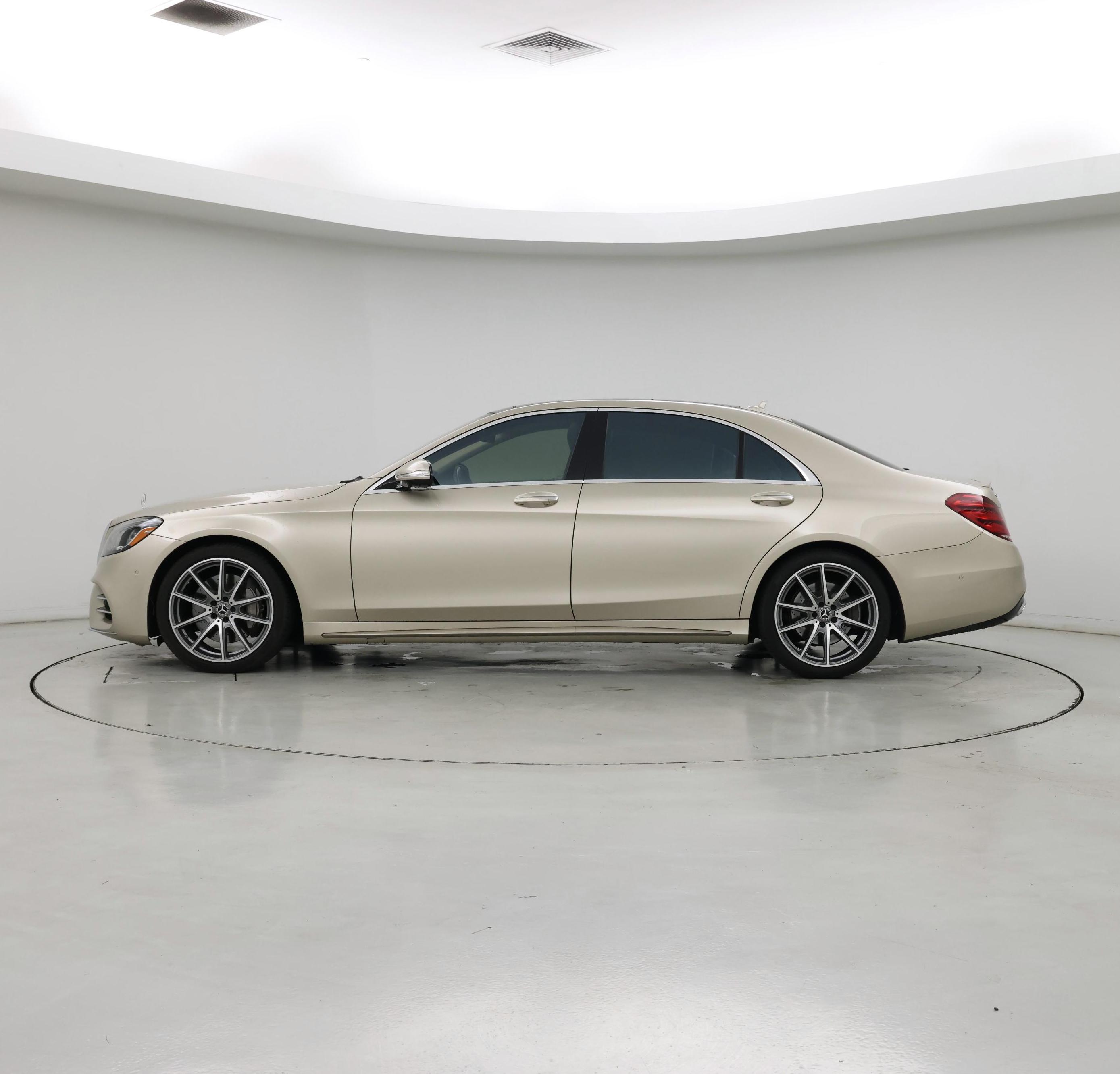 Thumbnail: 2019 Mercedes-Benz S-Class - 3